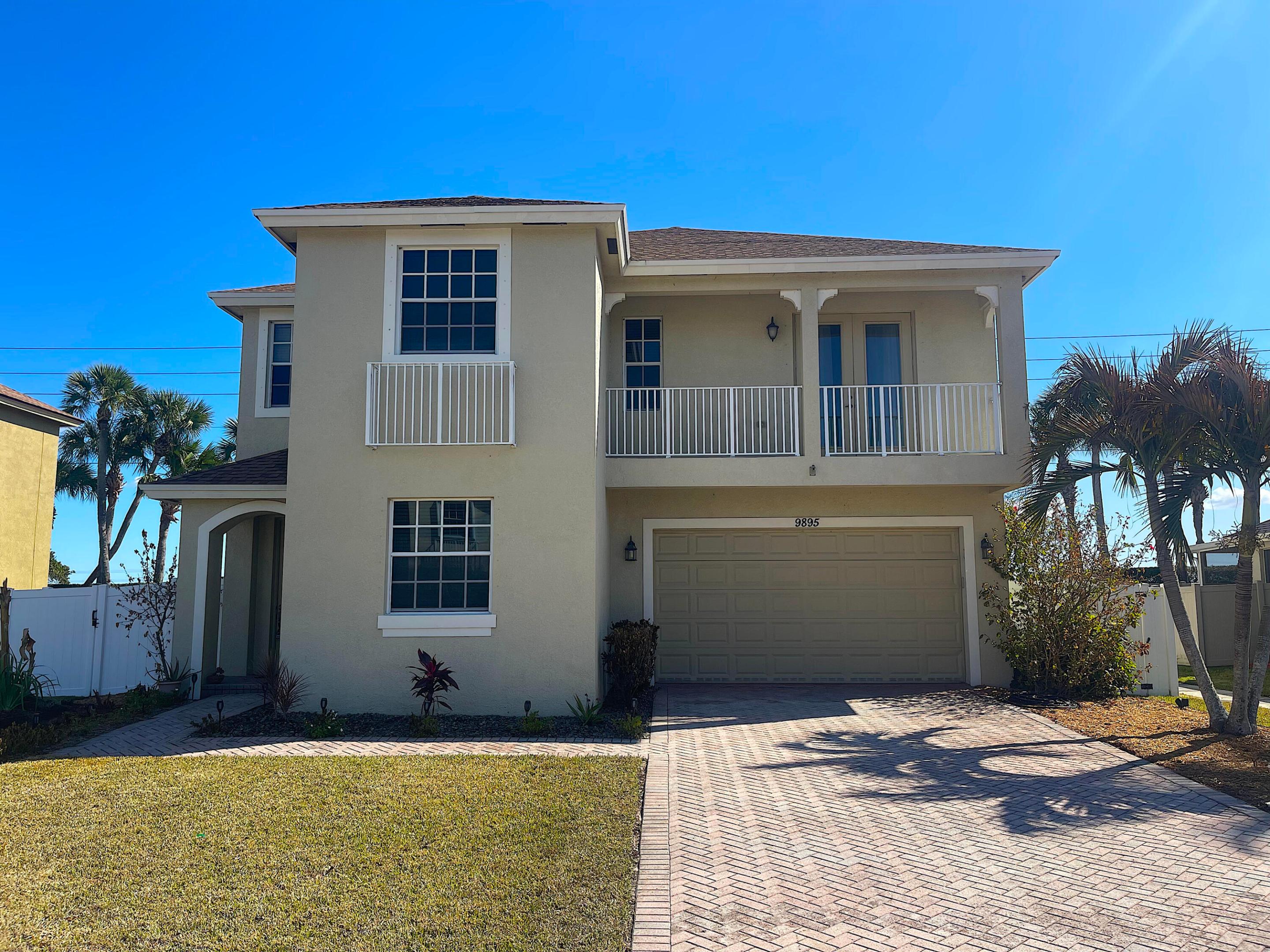 9895 E Verona Circle
