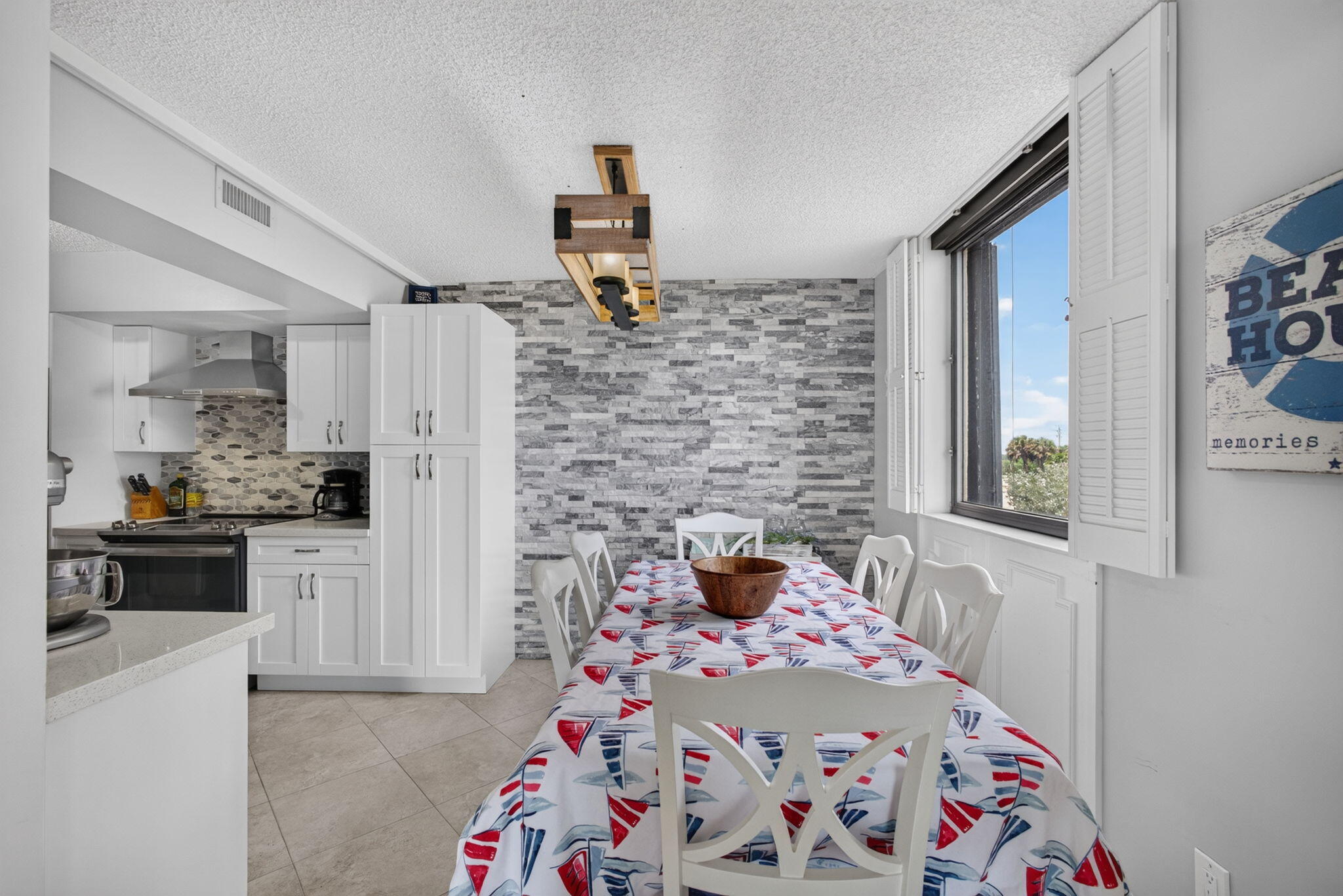 5380 N Ocean Drive 2e Property Photo 17
