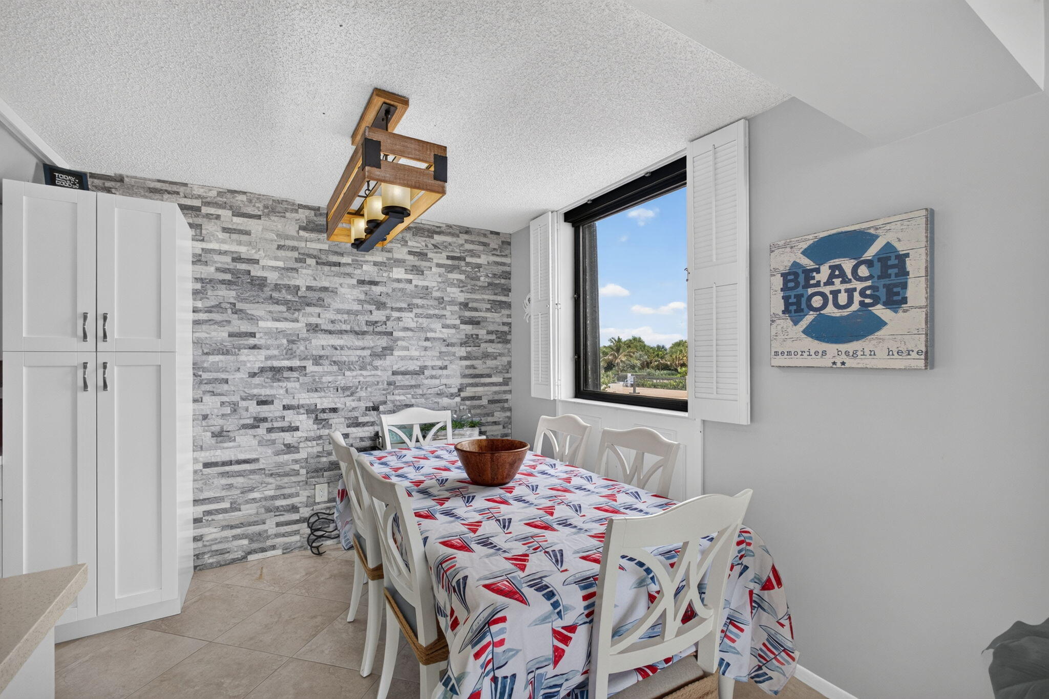 5380 N Ocean Drive 2e Property Photo 18