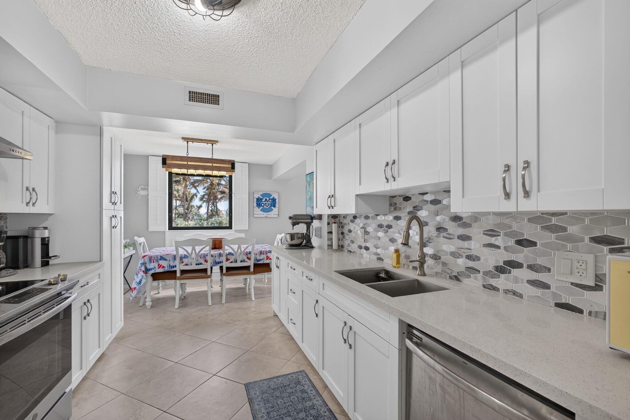 5380 N Ocean Drive 2e Property Photo 26
