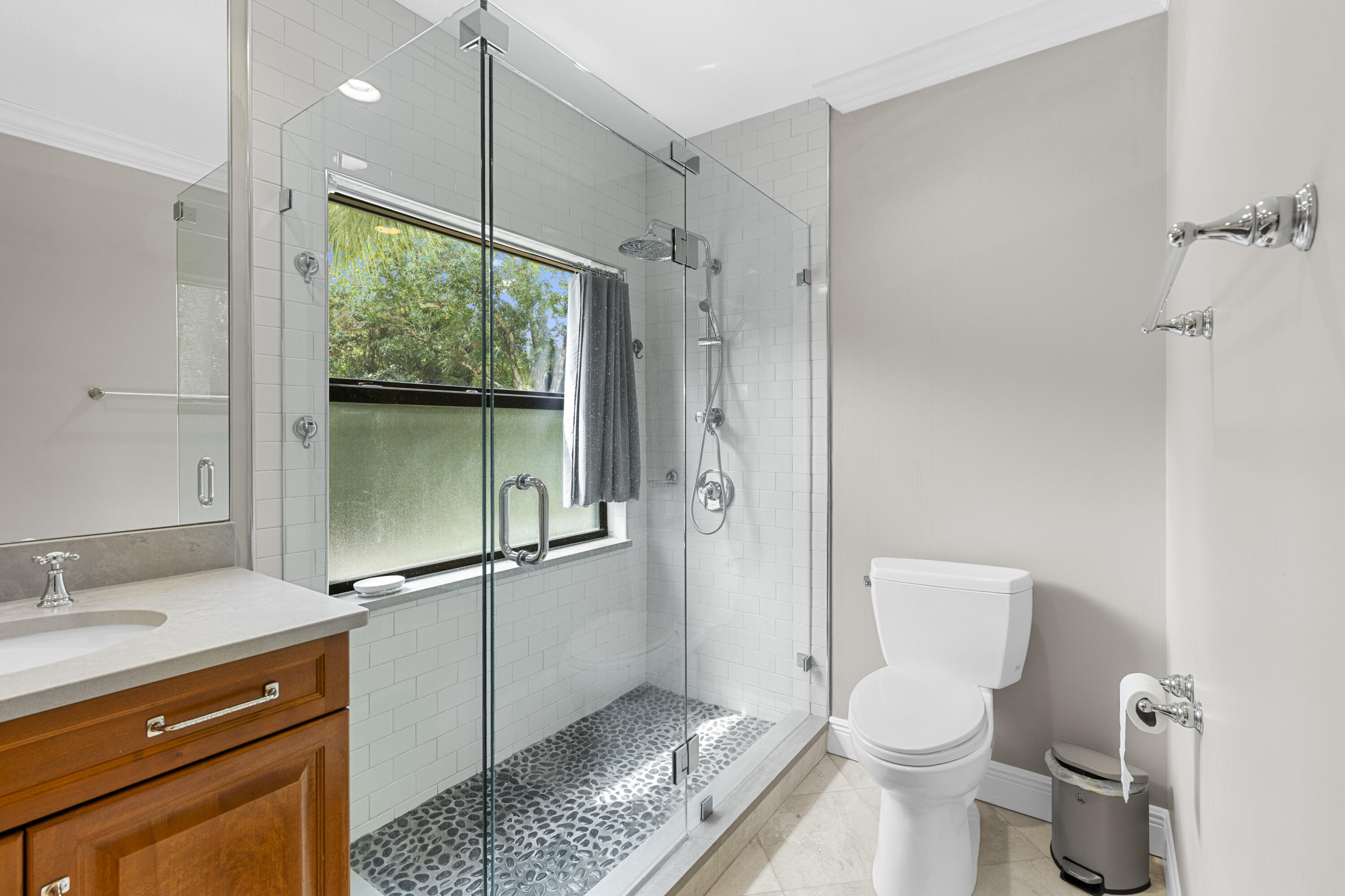 11397 Pond View Drive E202 Property Photo 17