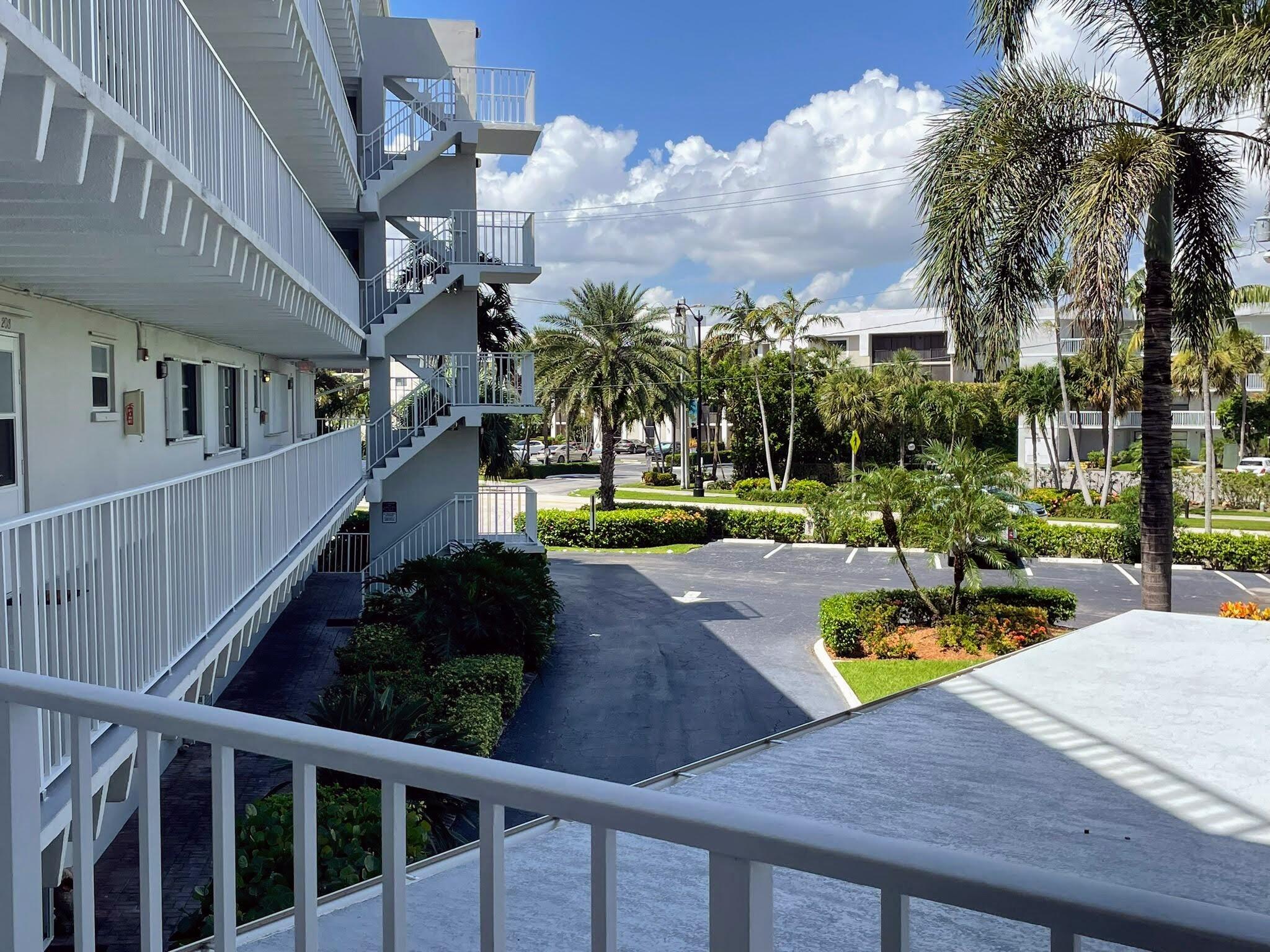 3500 S Ocean Boulevard 211 Property Photo 12