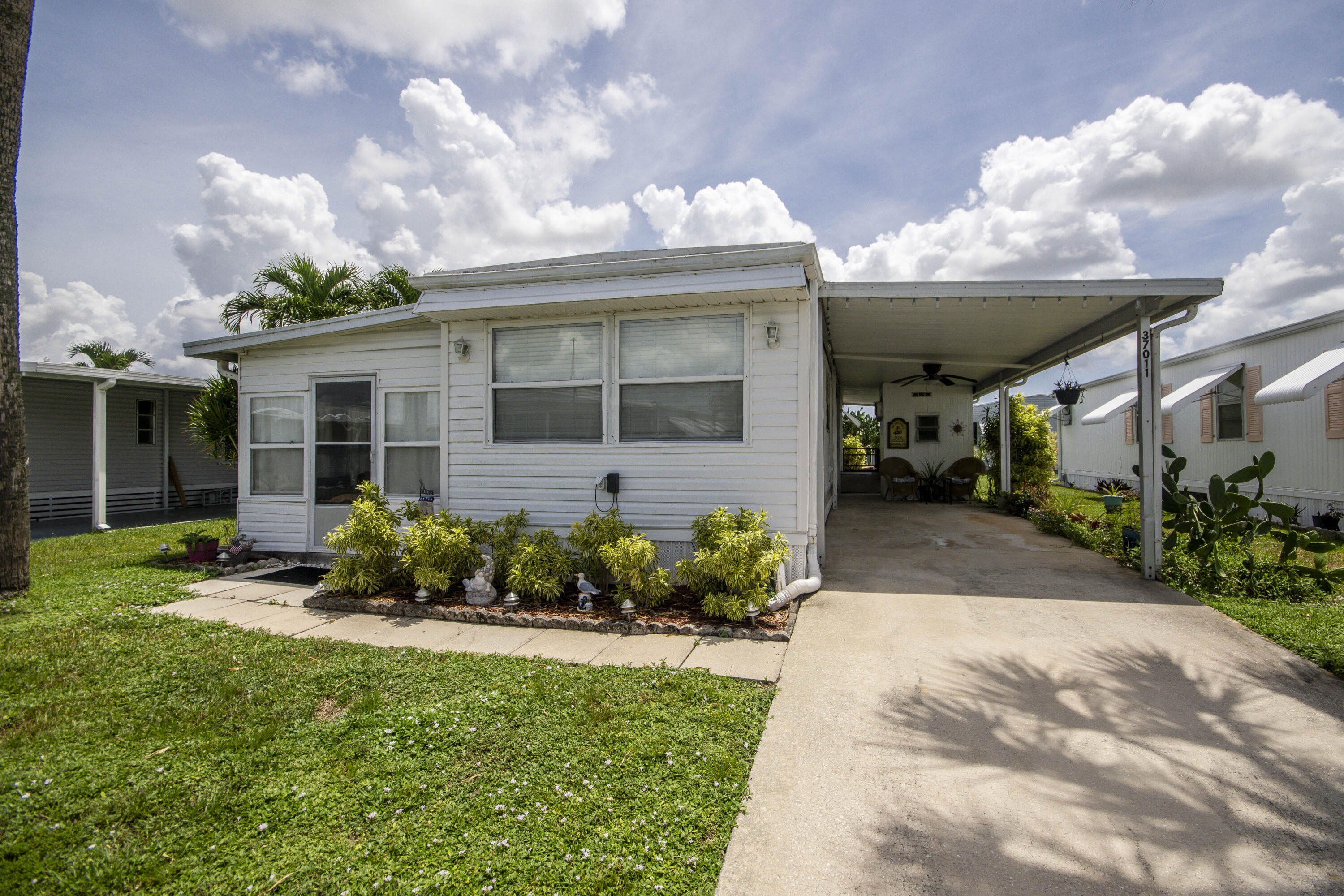 37011 Exuma Bay Property Photo 2