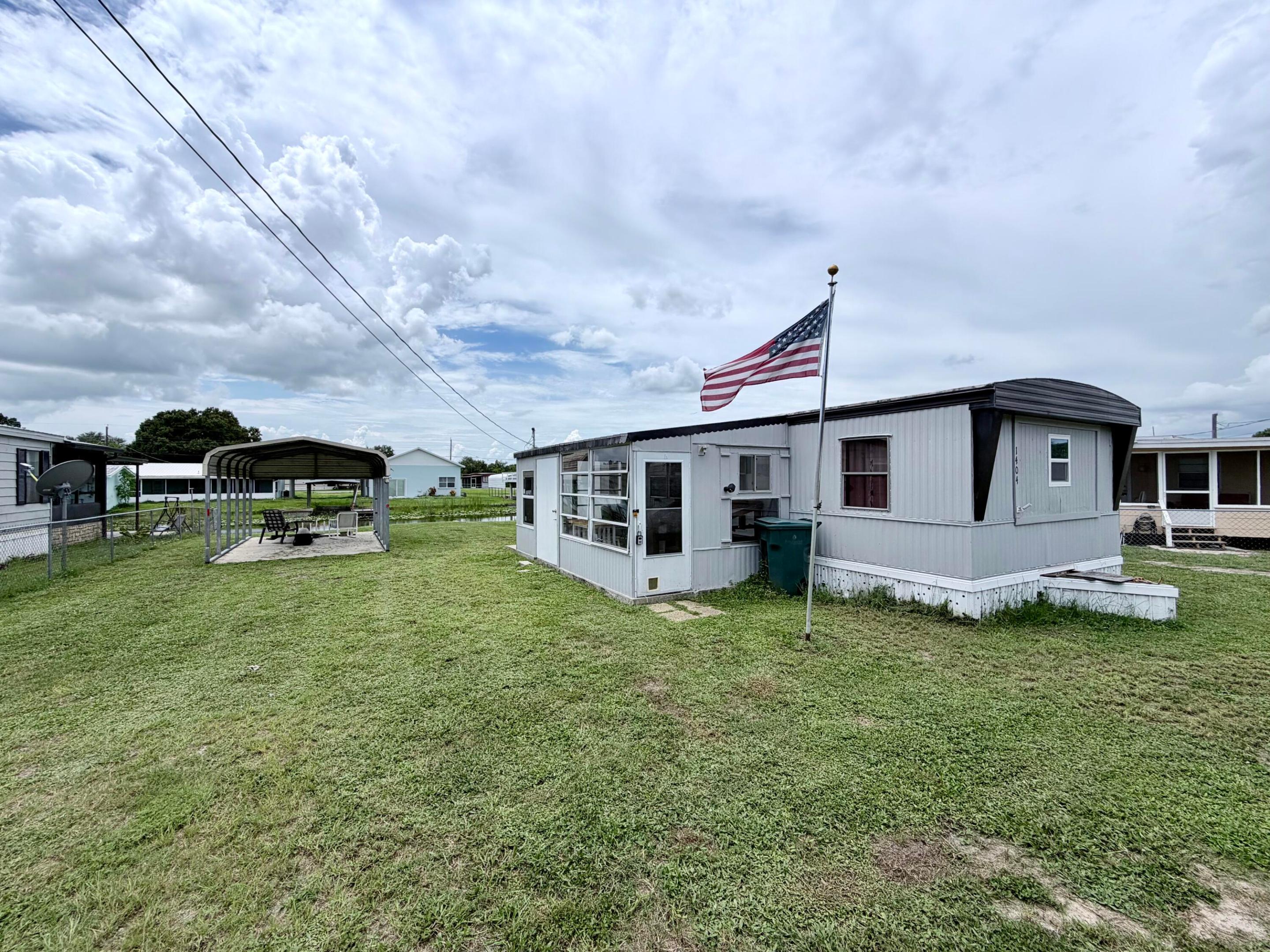 1404 HUNTER Road Property Photo 1