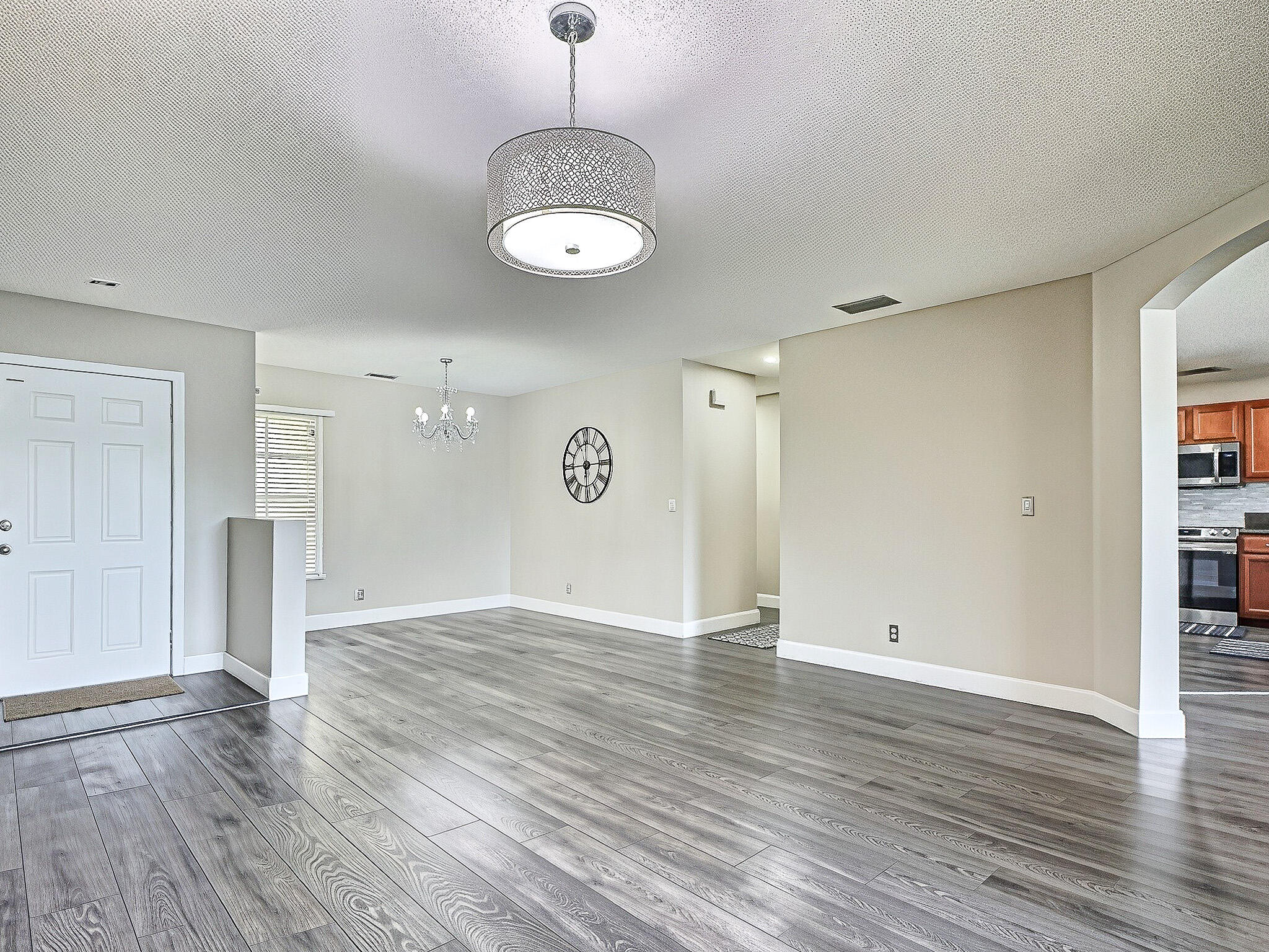6427 Adriatic Way Property Photo 2