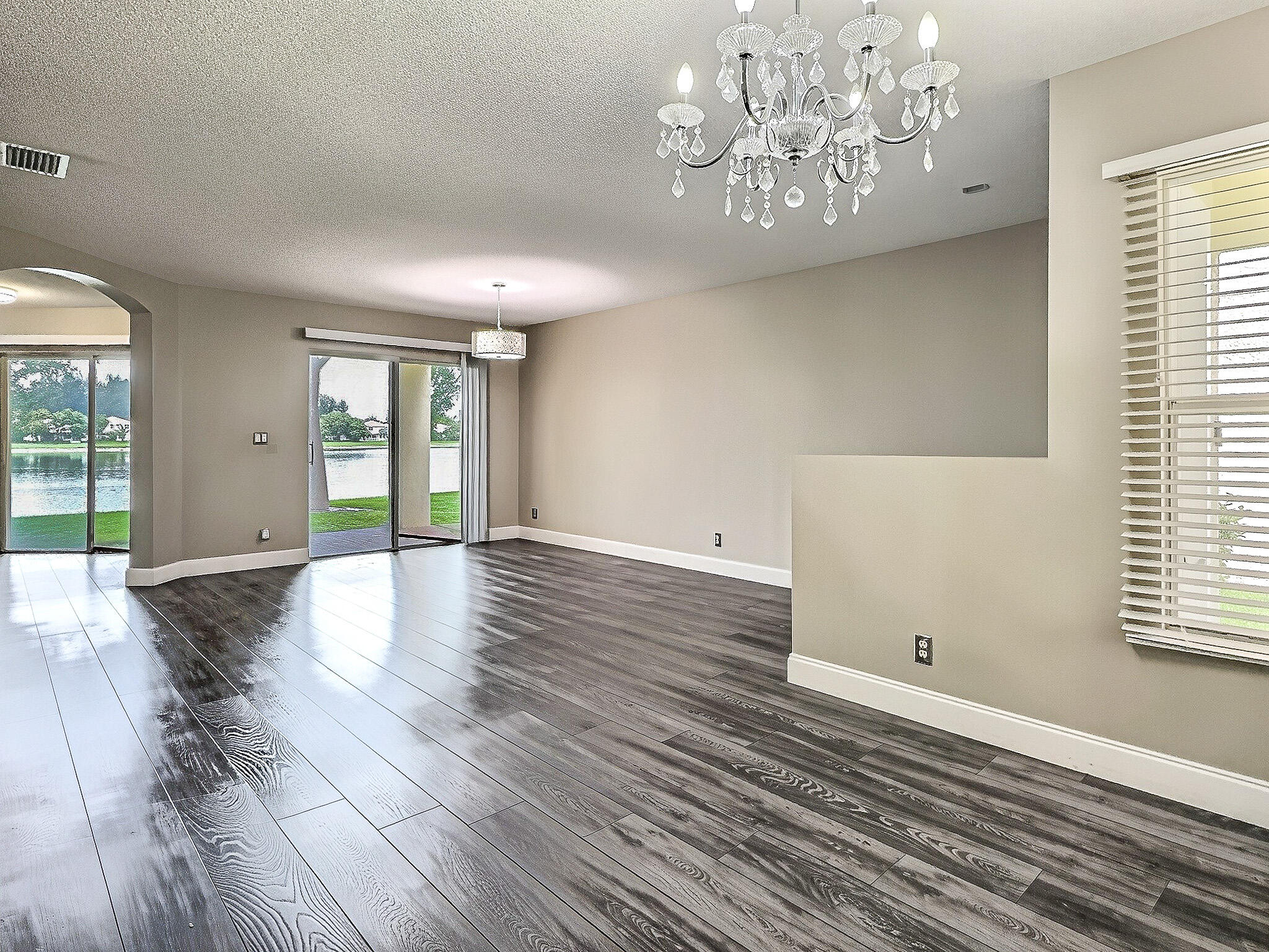 6427 Adriatic Way Property Photo 3