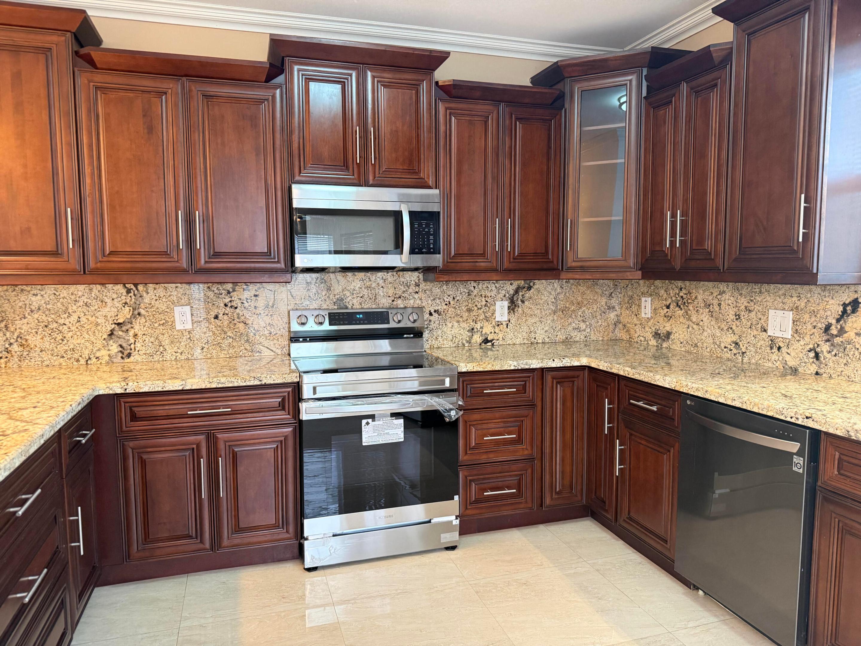 1295 Weeping Willow Way 1295 Property Photo 12
