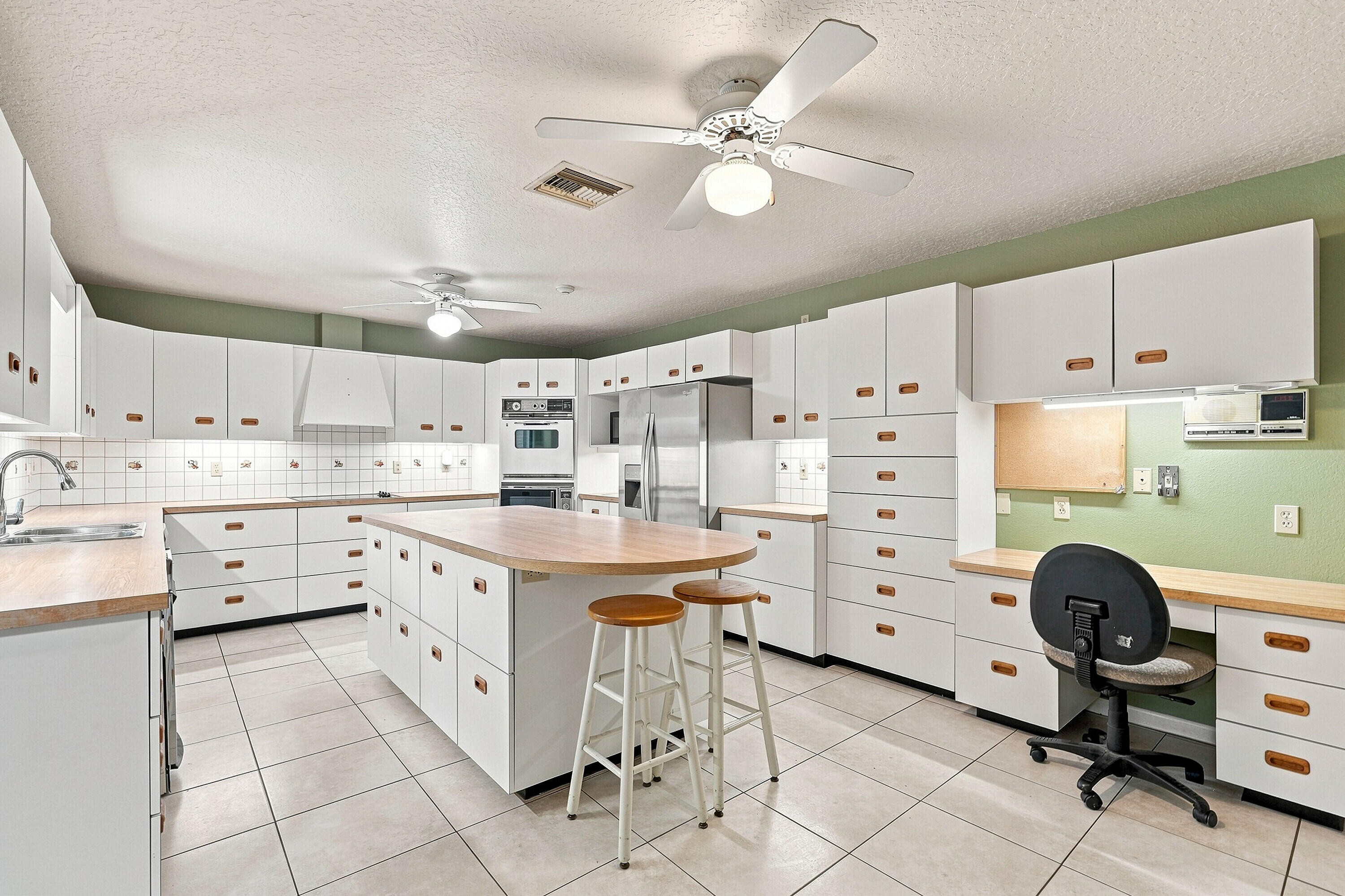 2381 Sw Bayshore Boulevard Property Photo 37
