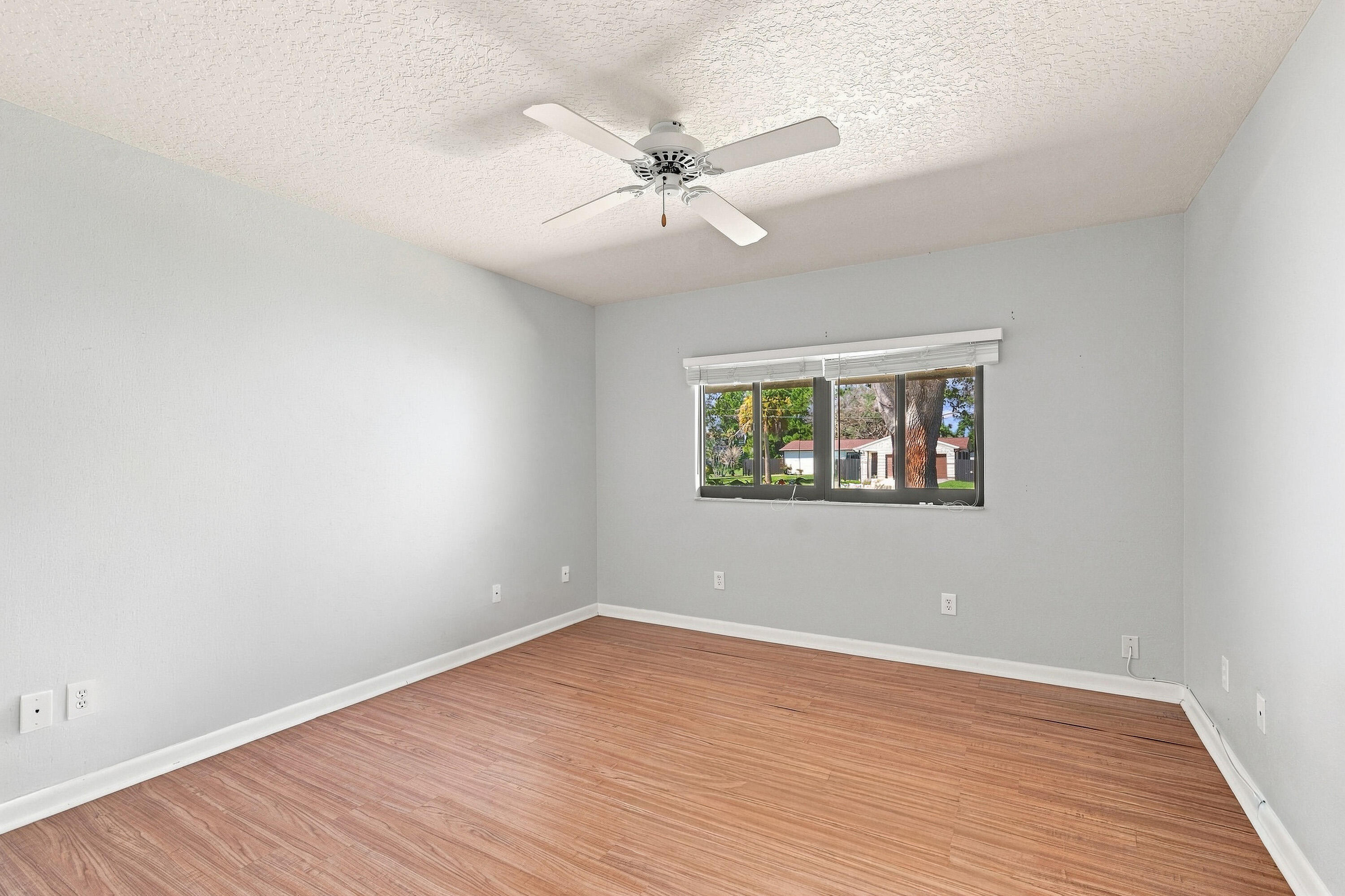 2381 Sw Bayshore Boulevard Property Photo 50