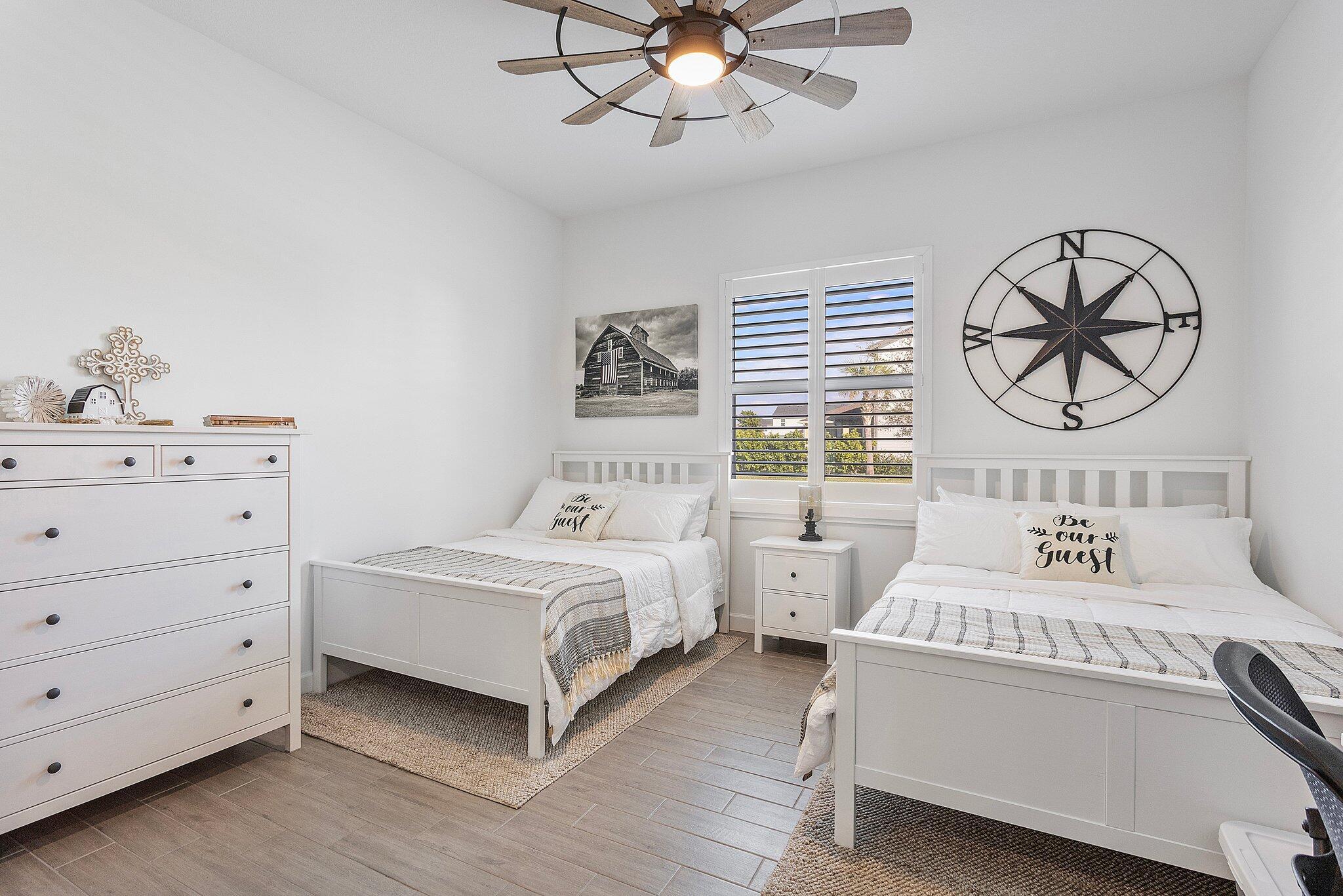 19043 Broad Shore Walk Property Photo 13