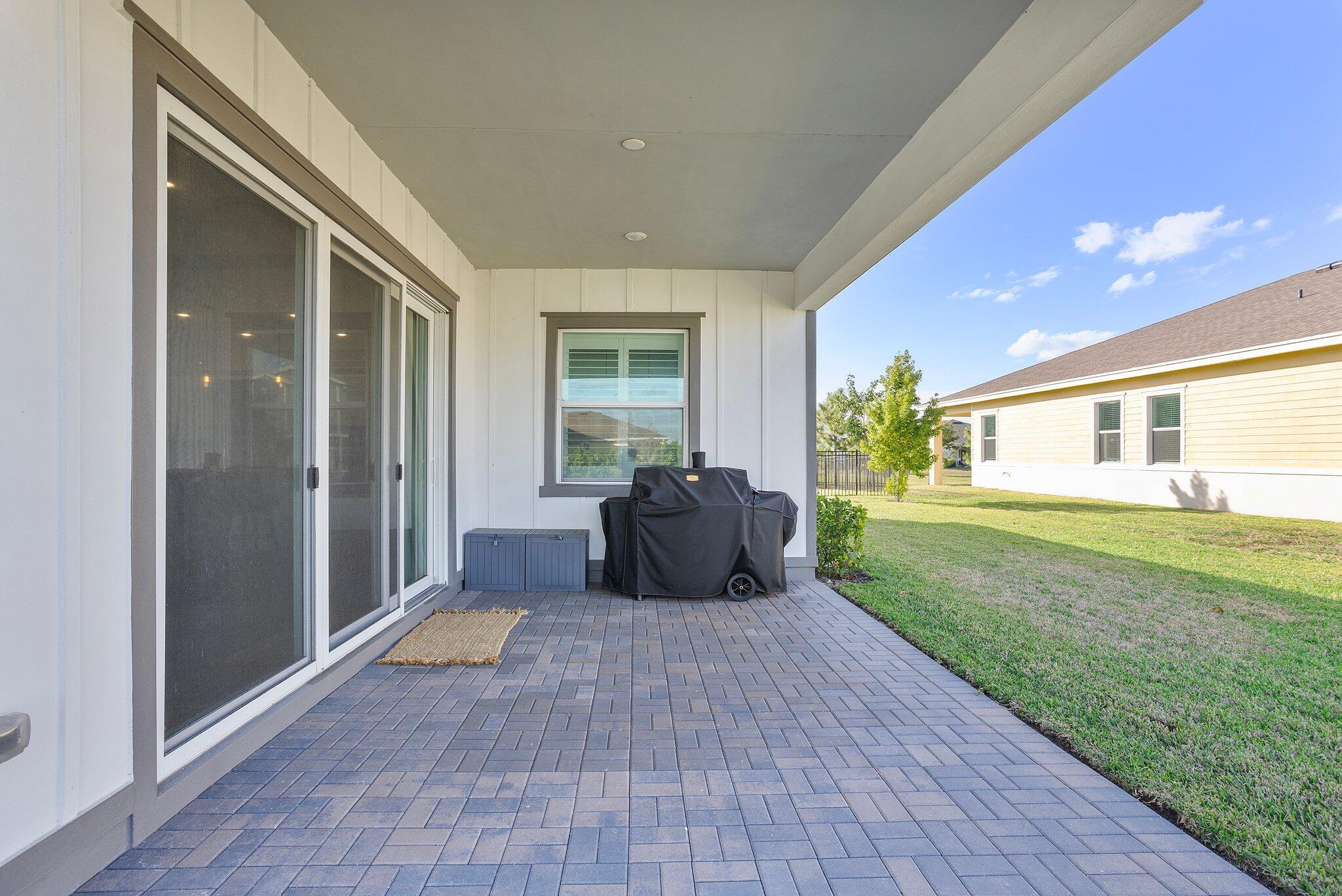19043 Broad Shore Walk Property Photo 34