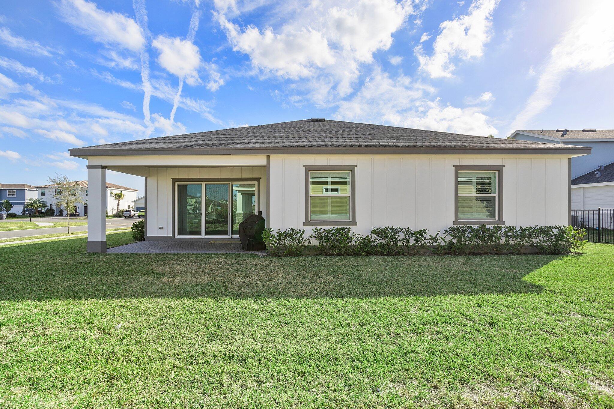 19043 Broad Shore Walk Property Photo 35