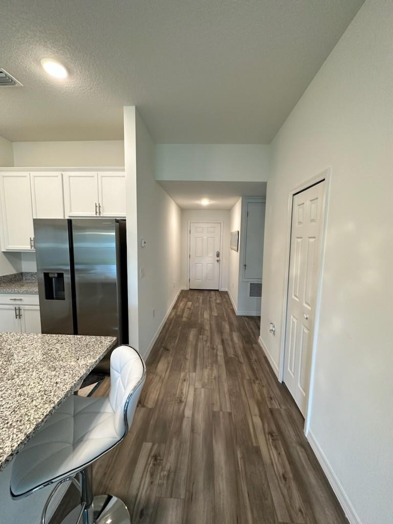 1099 Dania Circle Ne Property Photo 4