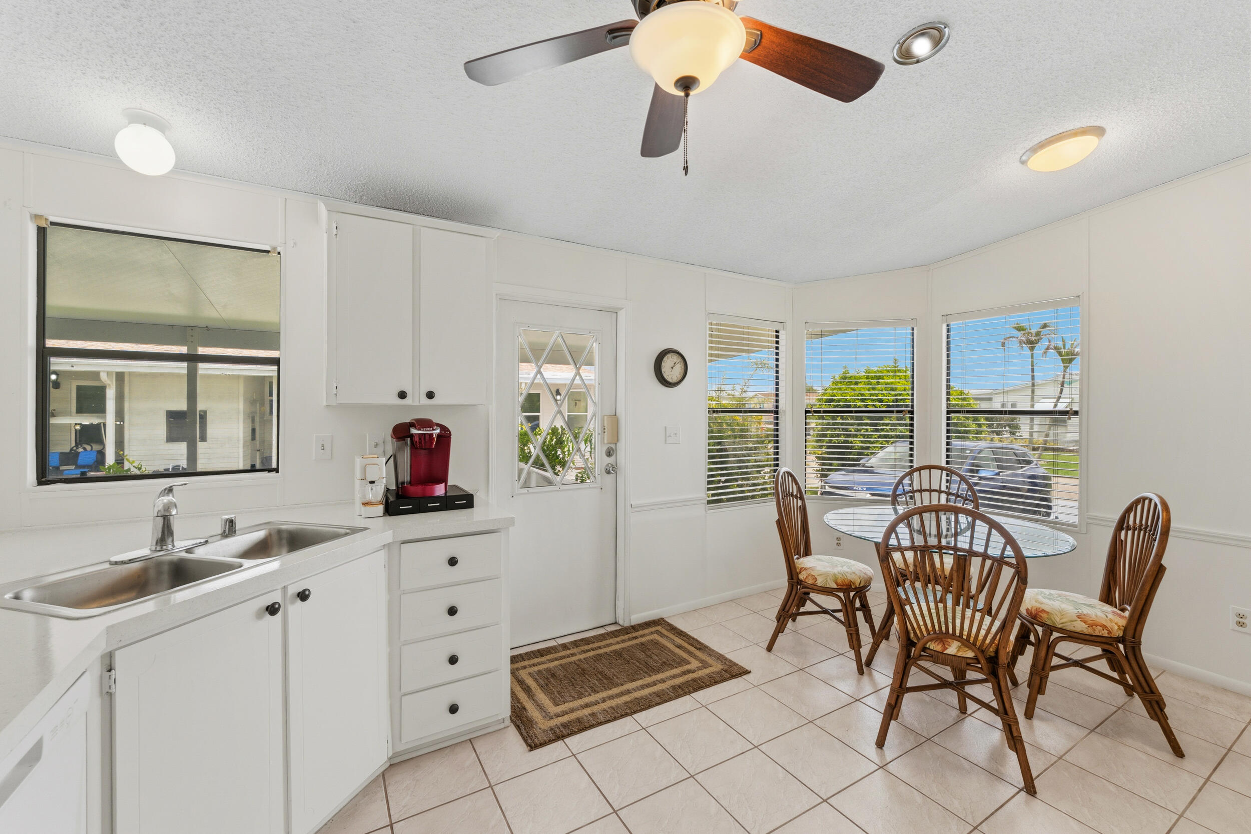 3179 Columbrina Circle Property Photo 6
