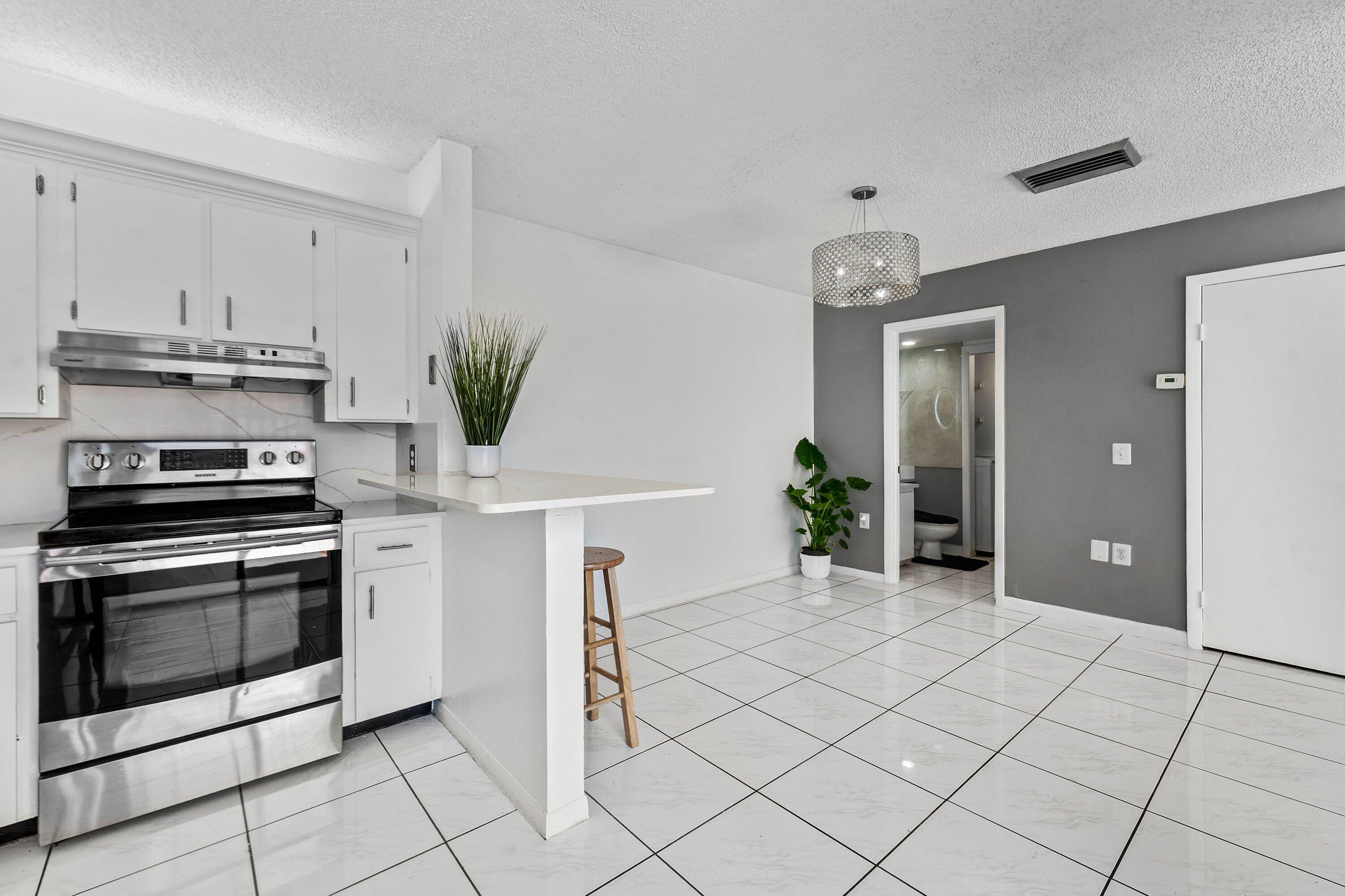 3310 Meridian Way S A Property Photo 7