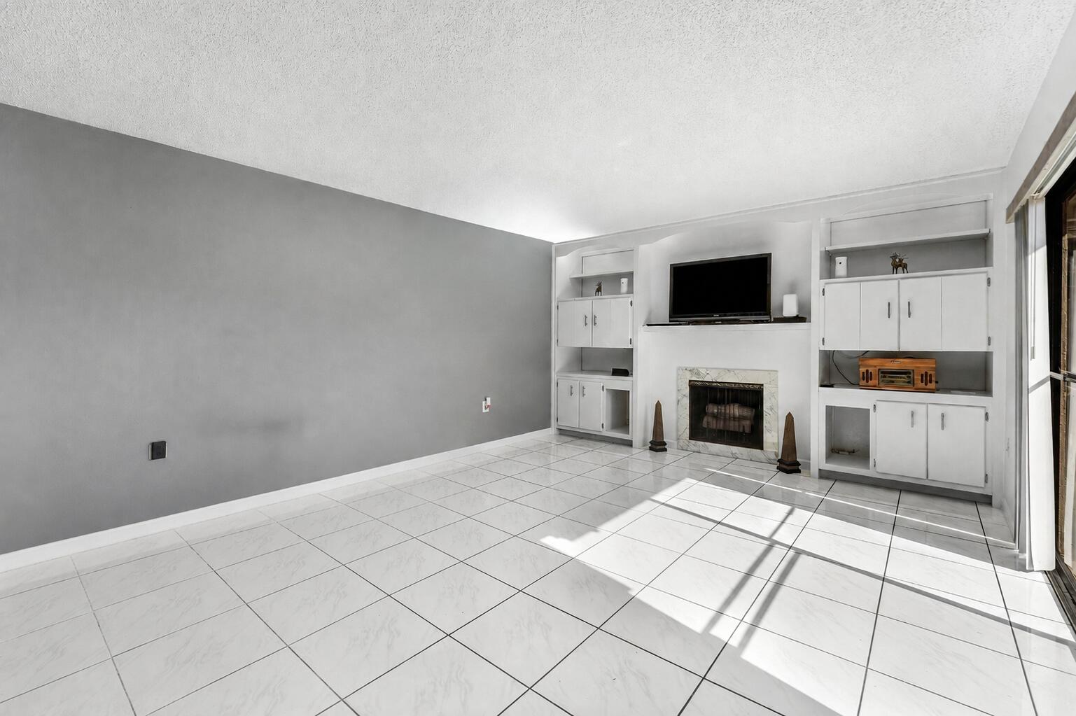 3310 Meridian Way S A Property Photo 9