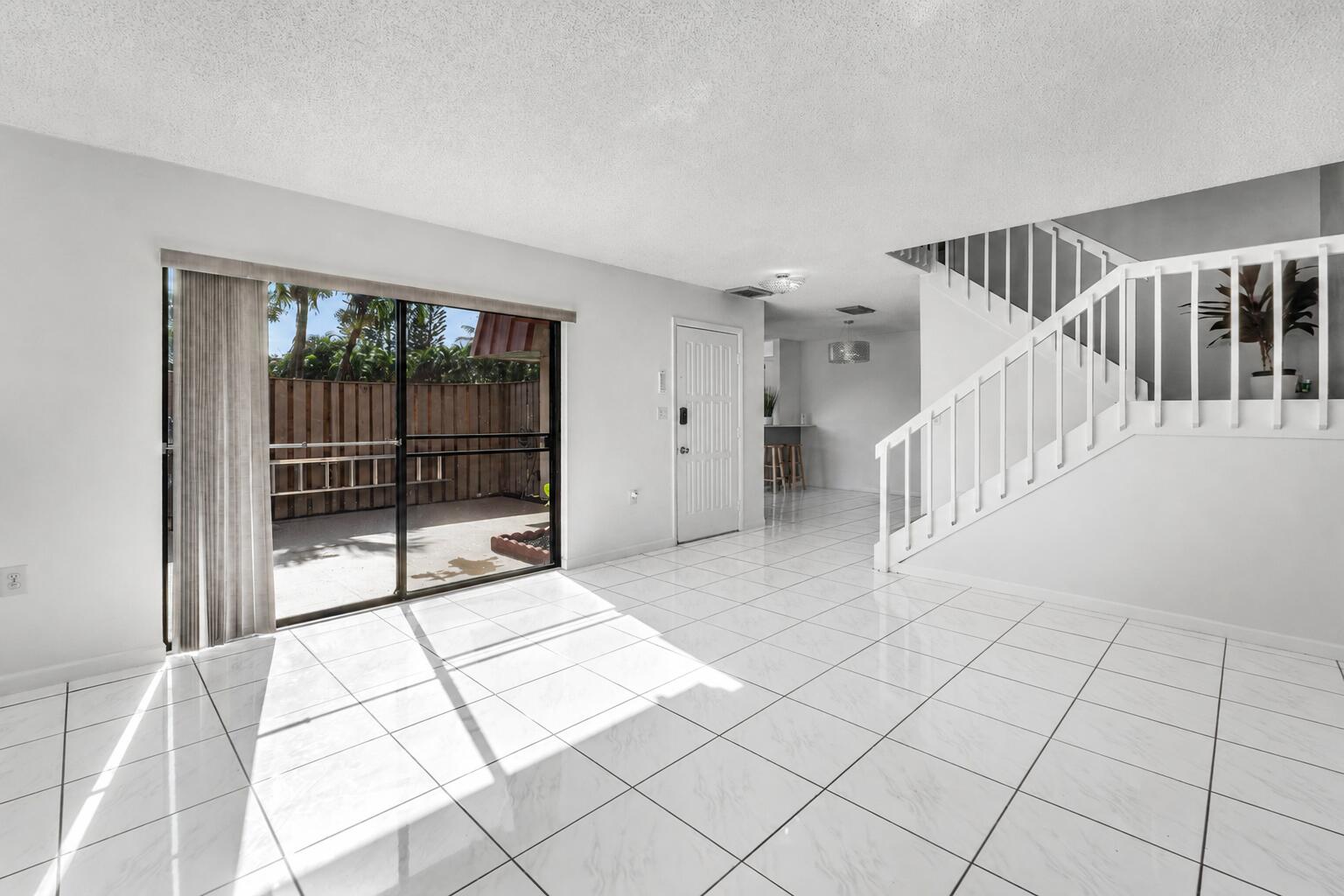 3310 Meridian Way S A Property Photo 10