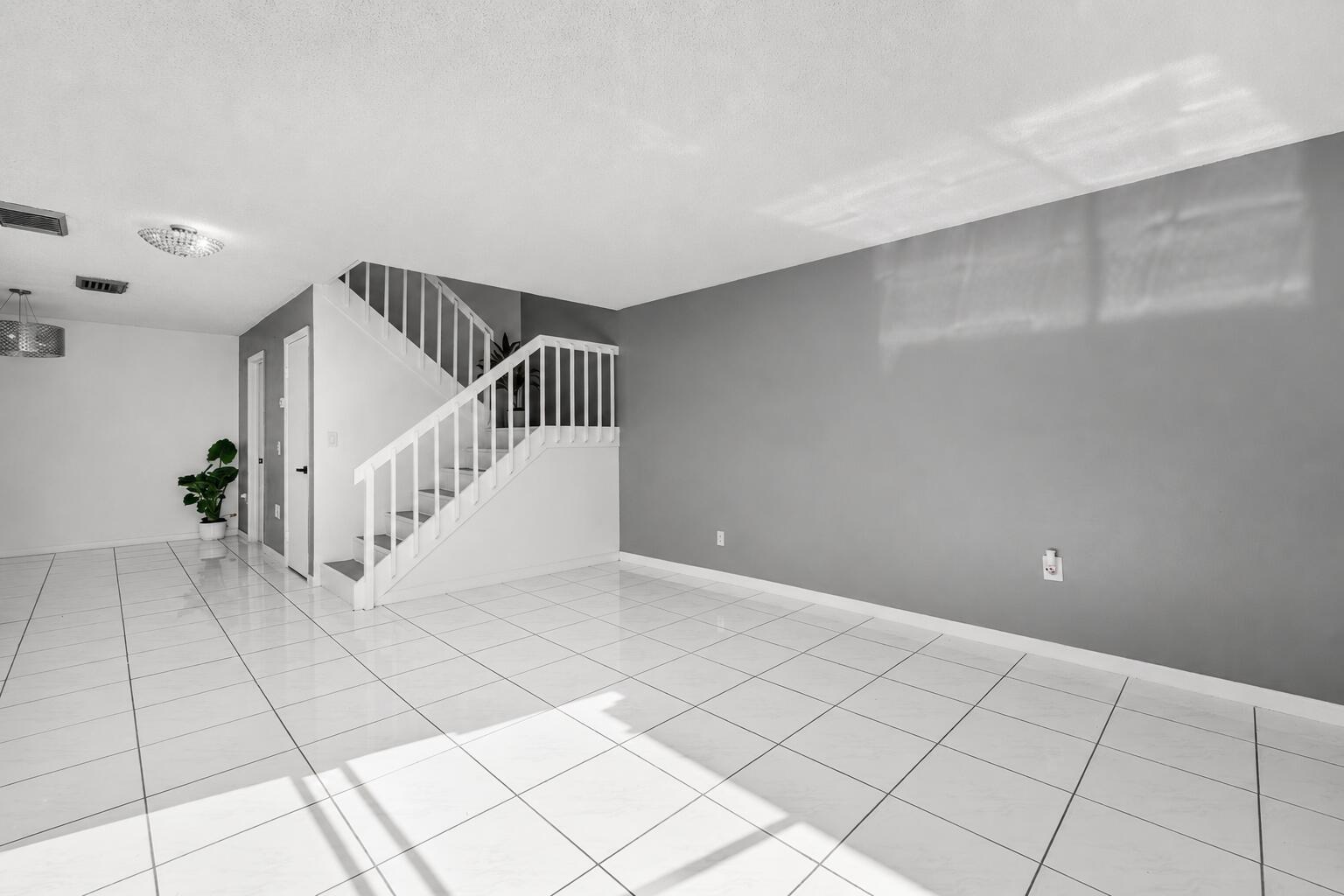 3310 Meridian Way S A Property Photo 11