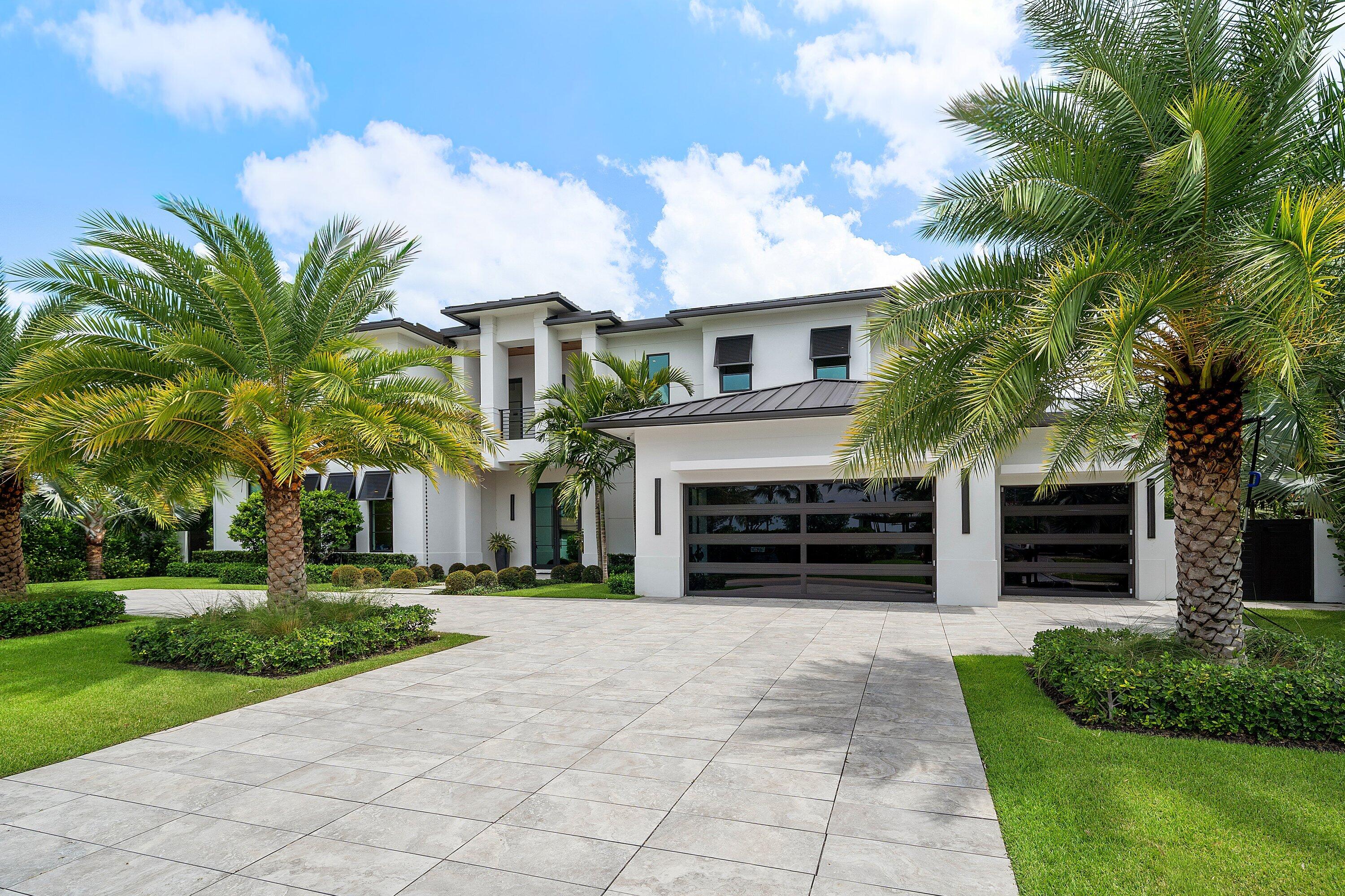 830 Lake Shore Drive Property Photo 3