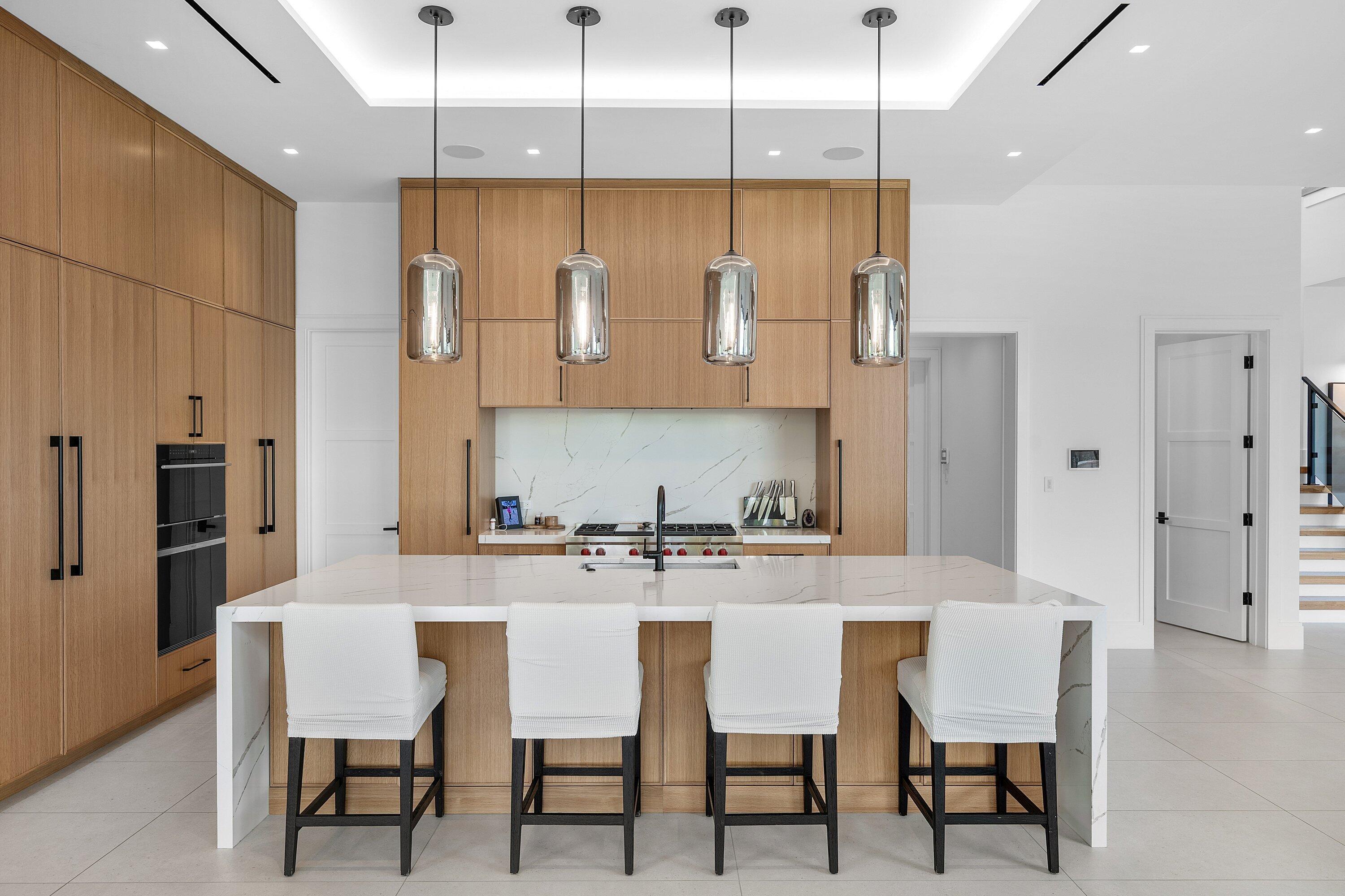 830 Lake Shore Drive Property Photo 18
