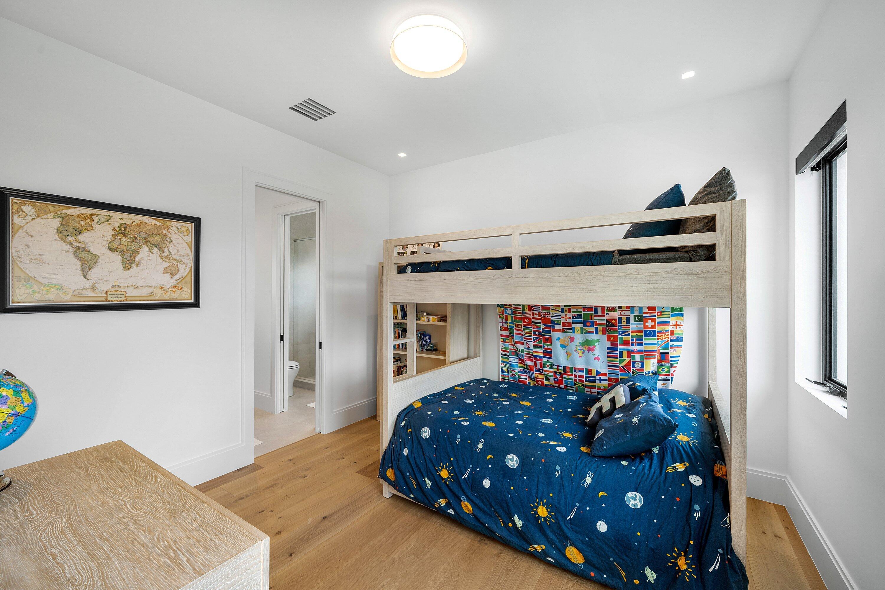 830 Lake Shore Drive Property Photo 47