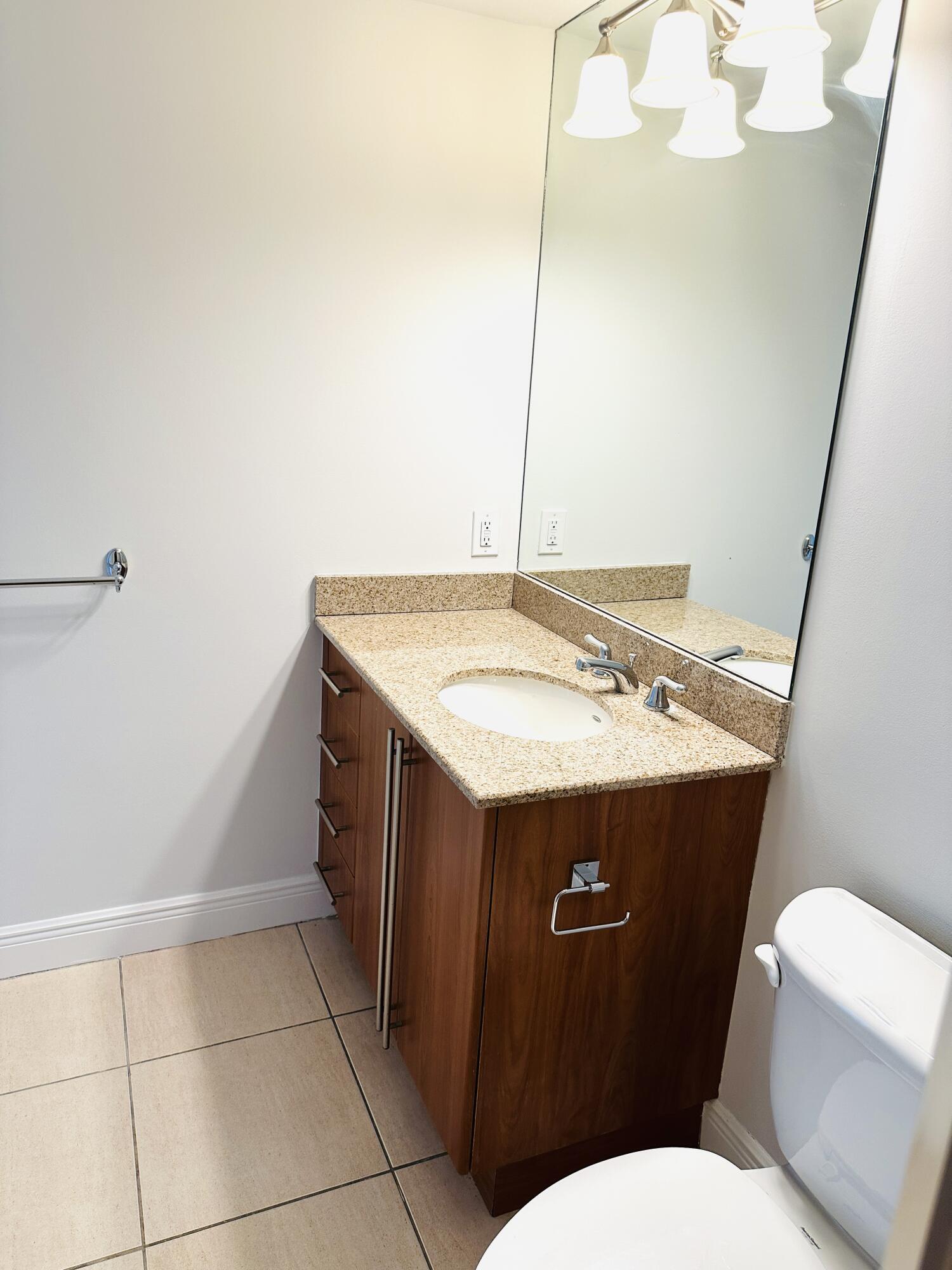 610 Clematis Street 808 Property Photo 33