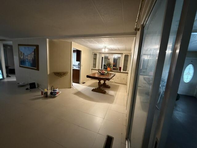 1817 Dolphin Place Property Photo 7