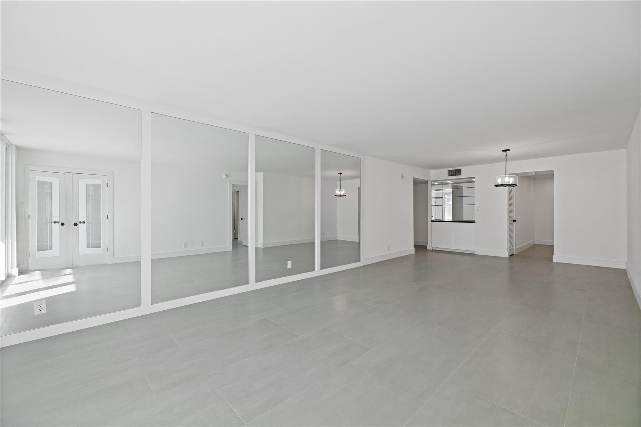 1360 S Ocean Boulevard 403 Property Photo 22