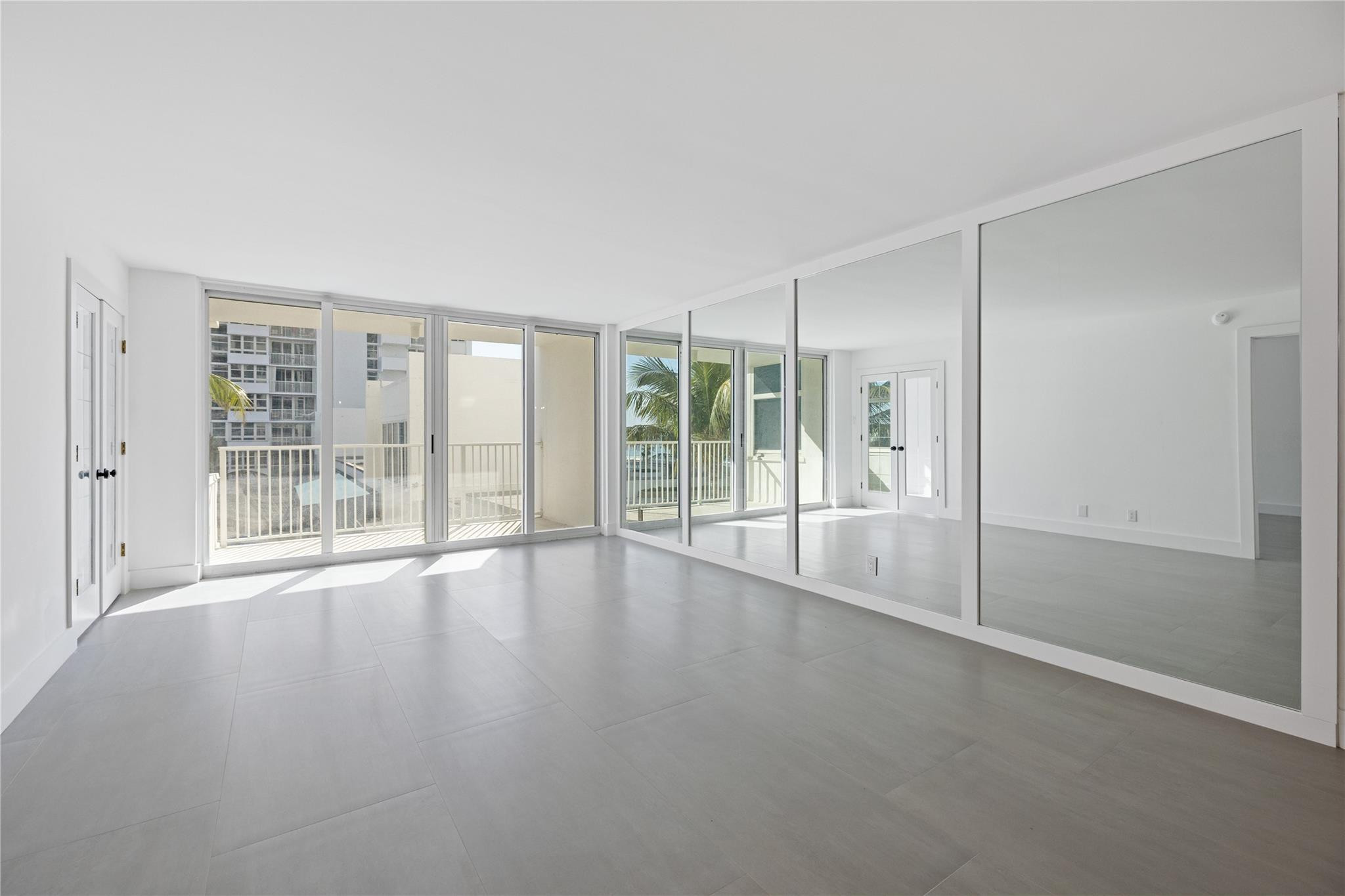 1360 S Ocean Boulevard 403 Property Photo 24