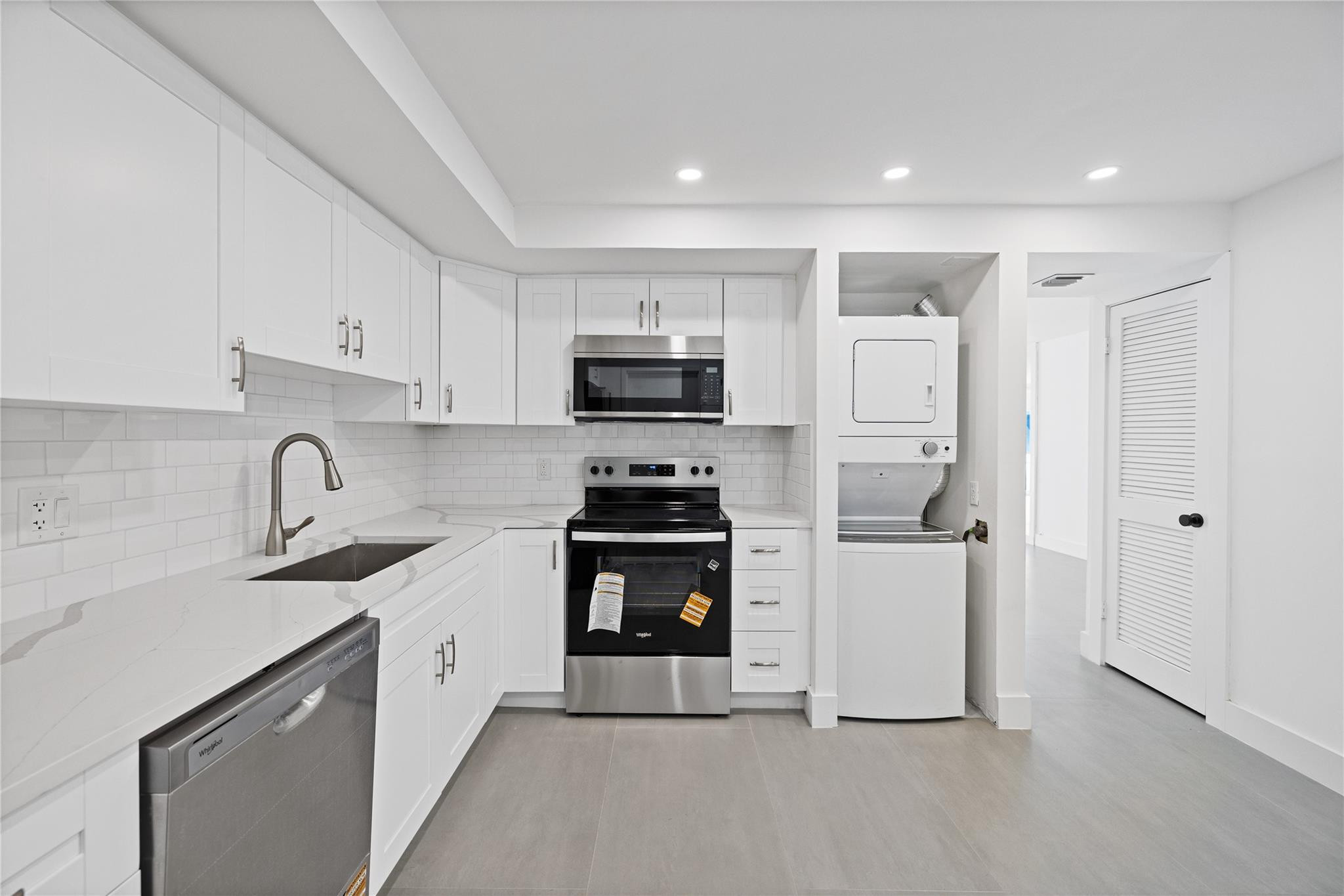 1360 S Ocean Boulevard 403 Property Photo 26