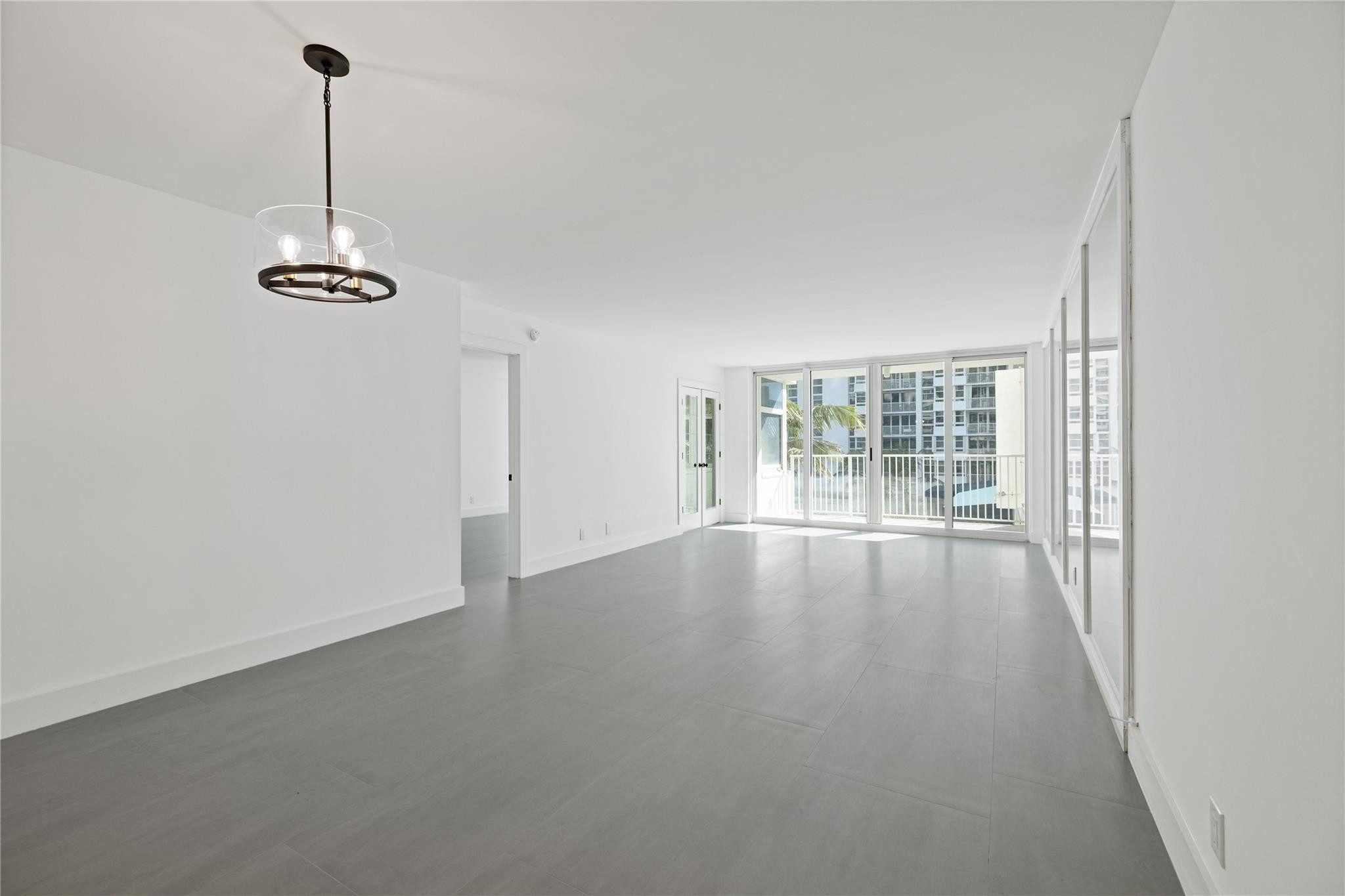 1360 S Ocean Boulevard 403 Property Photo 31