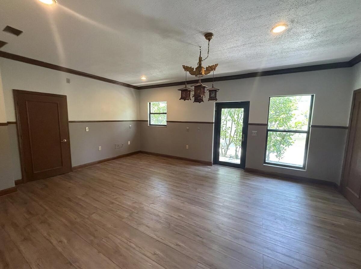 11 Sunset Lane Property Photo 13