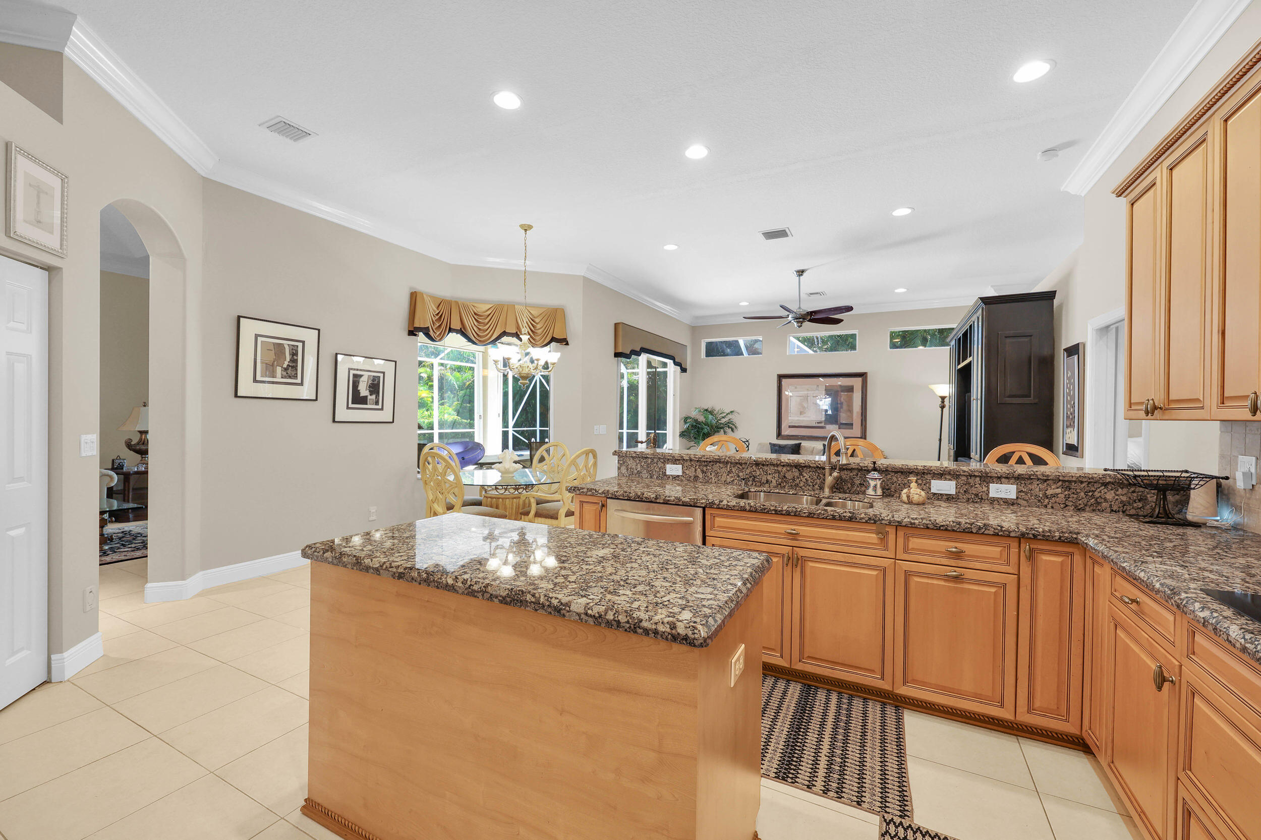 19064 Se Jupiter River Drive Property Photo 10
