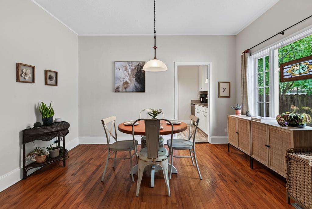 4608 Post Street Property Photo 5