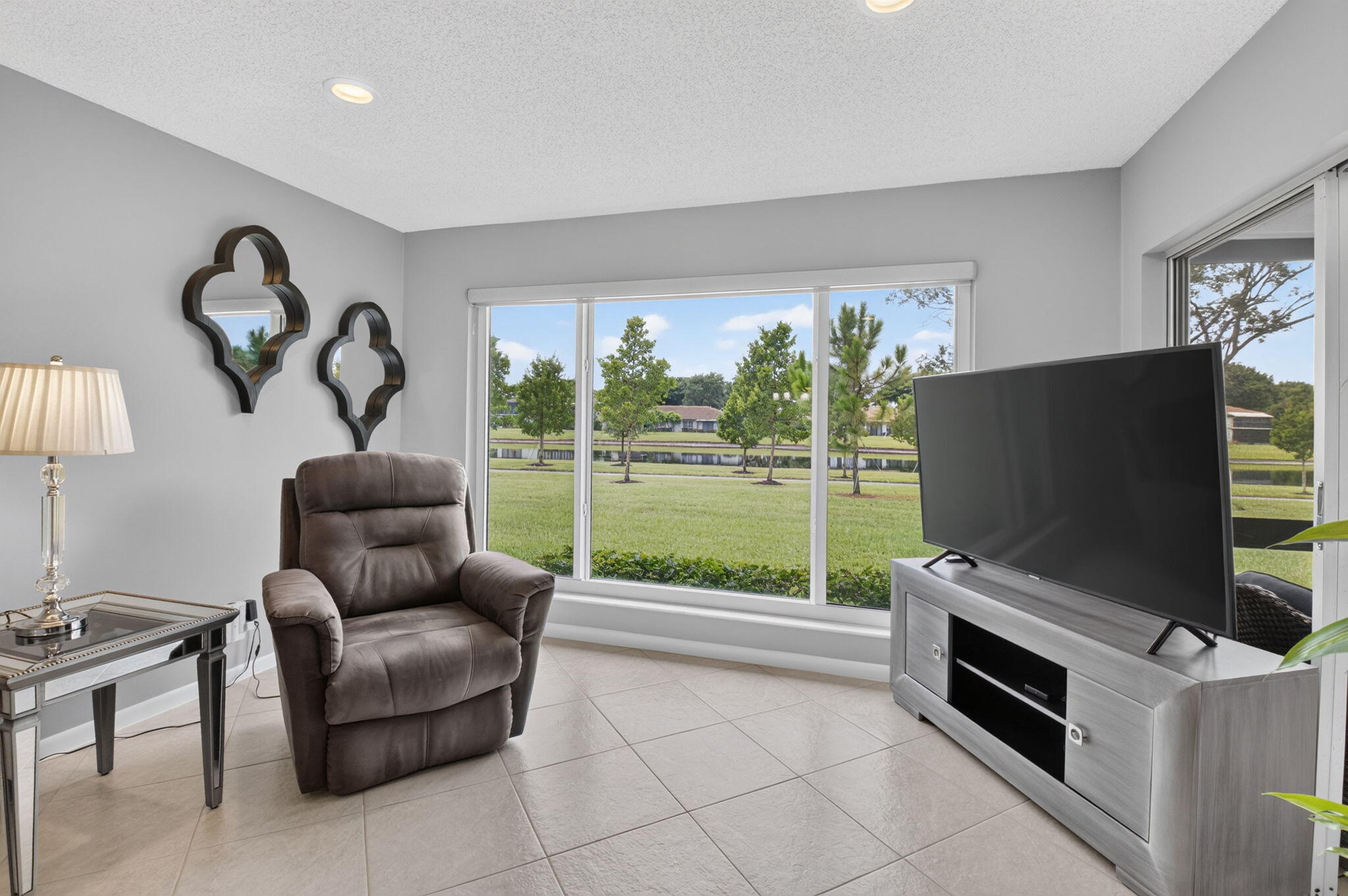 5810 Areca Palm B Property Photo 12