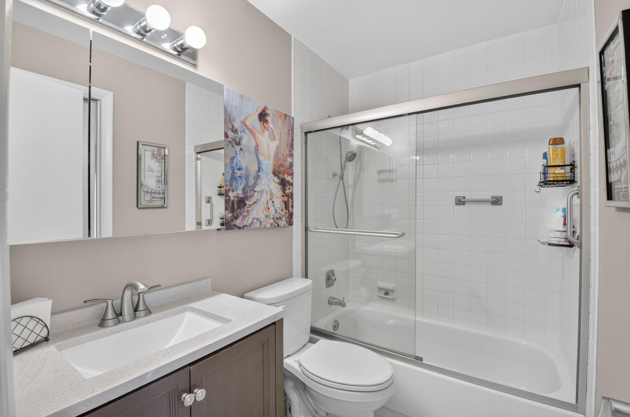 5810 Areca Palm B Property Photo 32