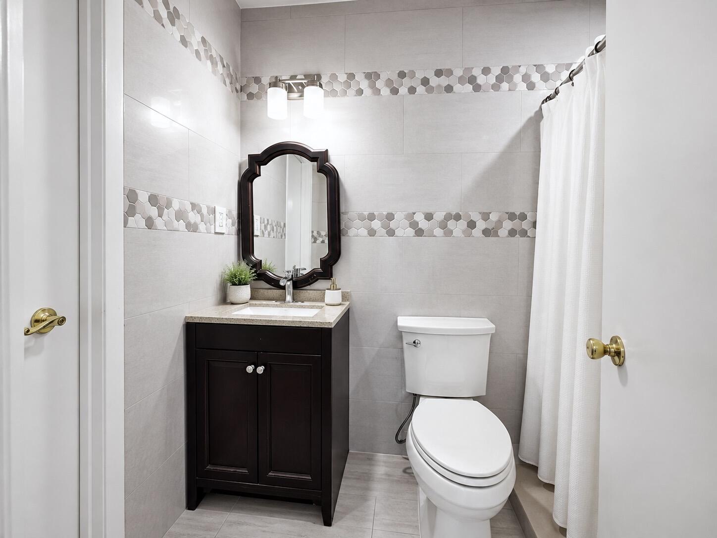 4918 Alder Drive D Property Photo 9