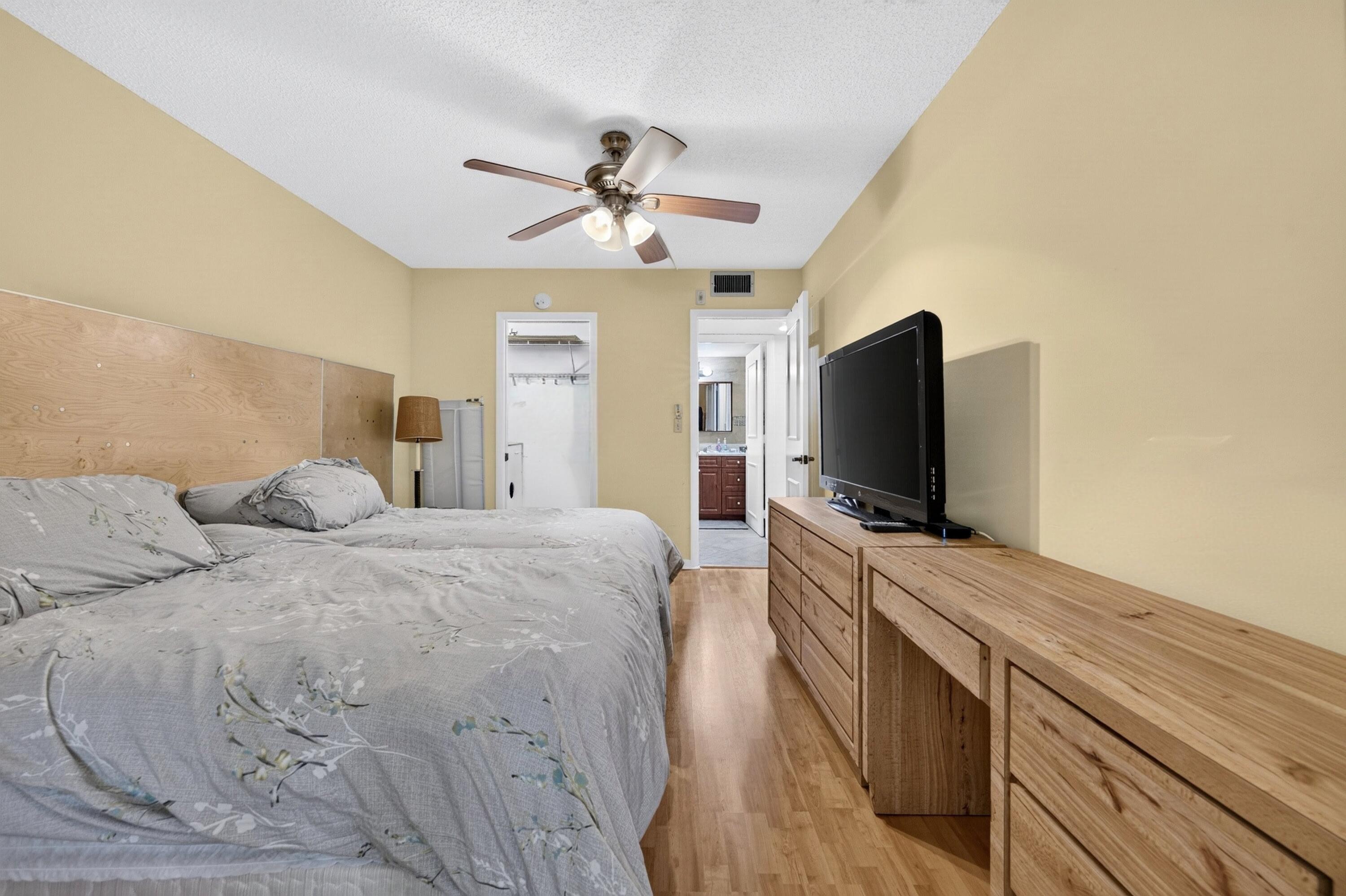 206 Richmond A 206 Property Photo 14