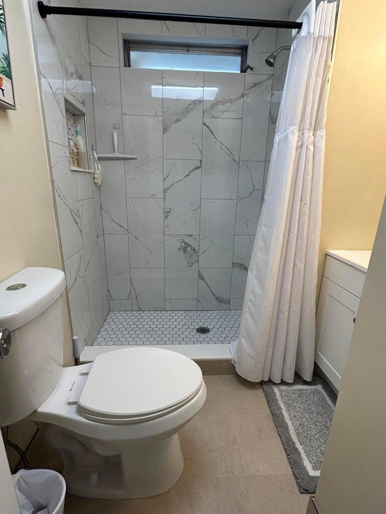 254 W Caribbean Property Photo 9