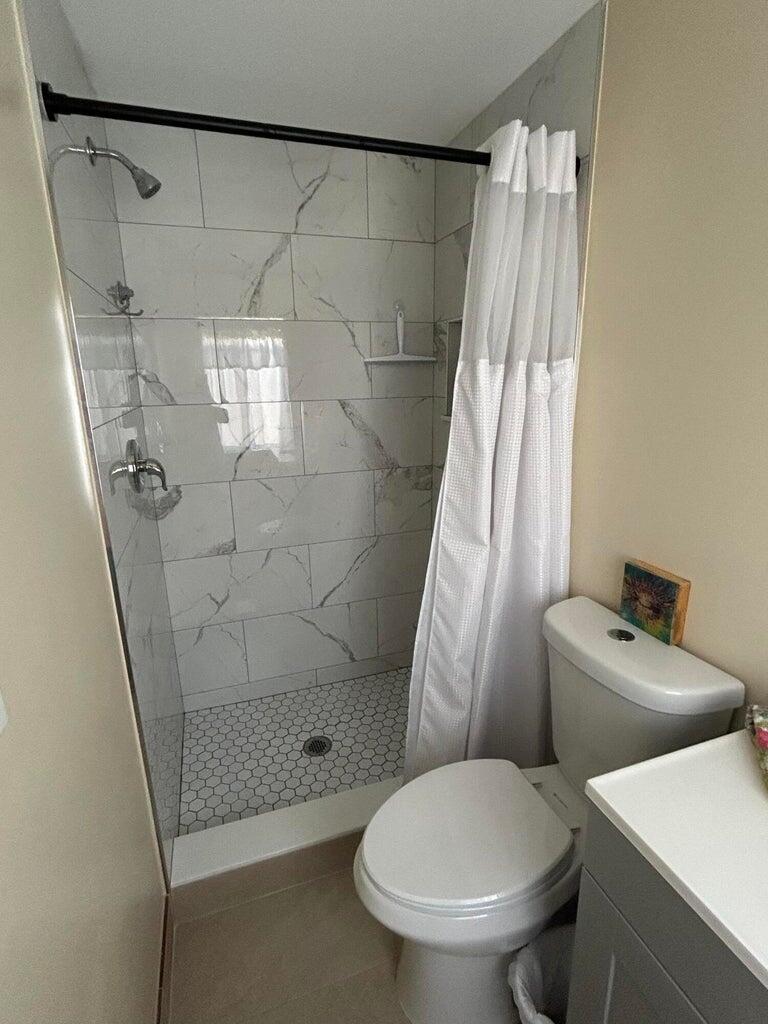254 W Caribbean Property Photo 10