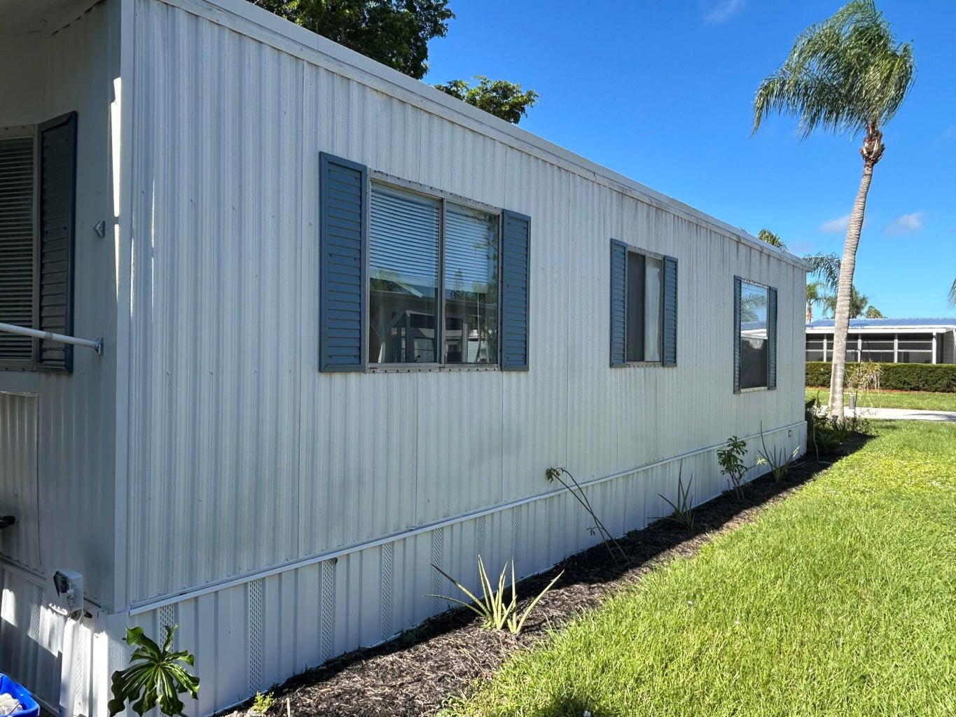 254 W Caribbean Property Photo 17