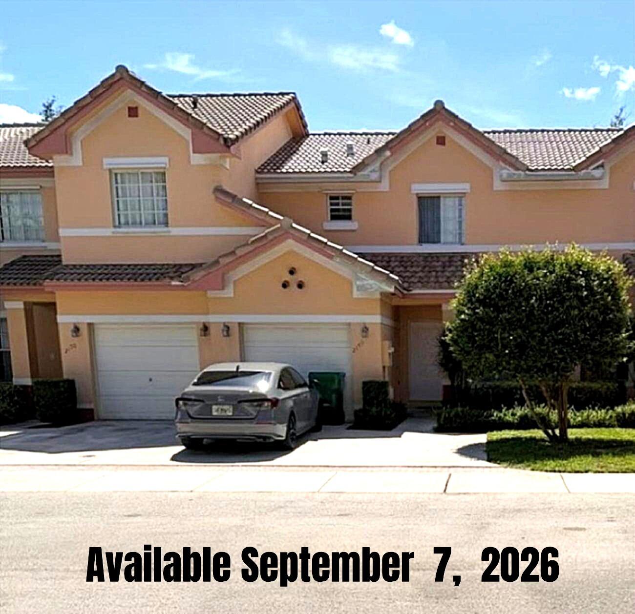 2140 SW 87TH Way Property Photo 1