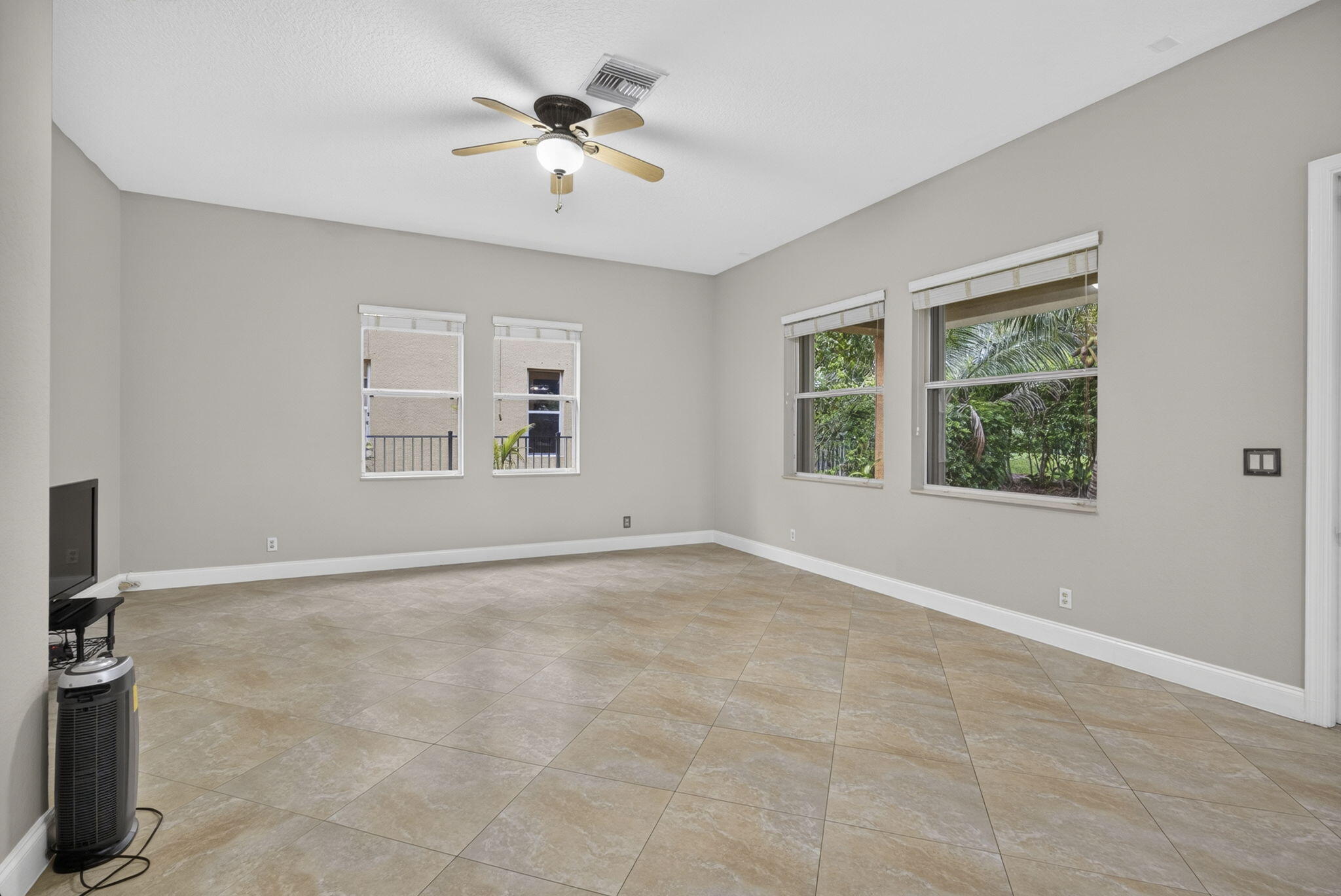 742 Cresta Circle Property Photo 16