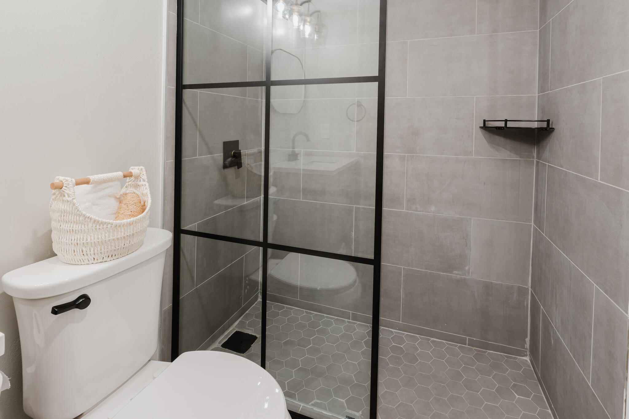 272 Preston Way Property Photo 8