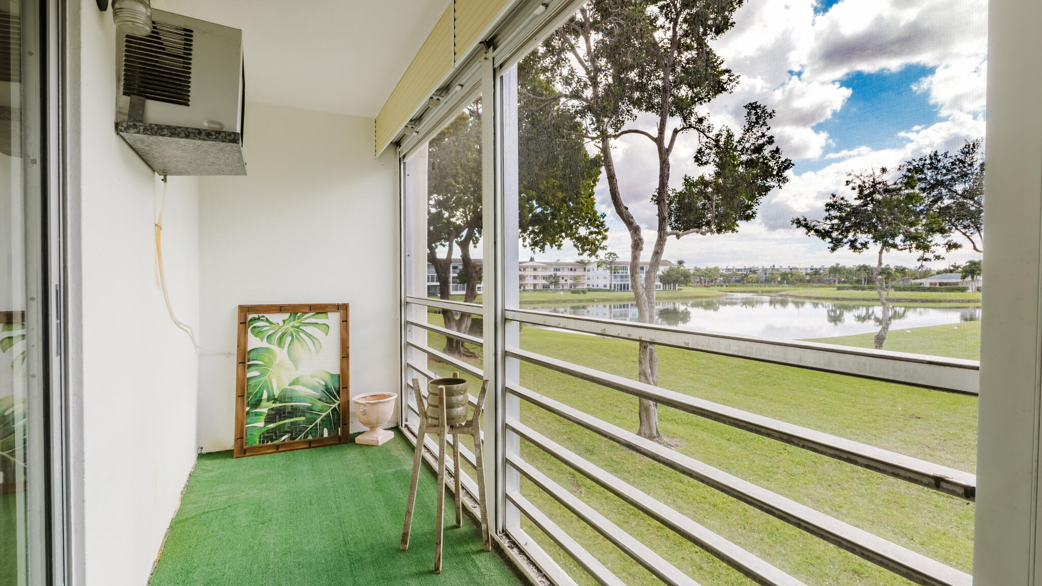272 Preston Way Property Photo 10