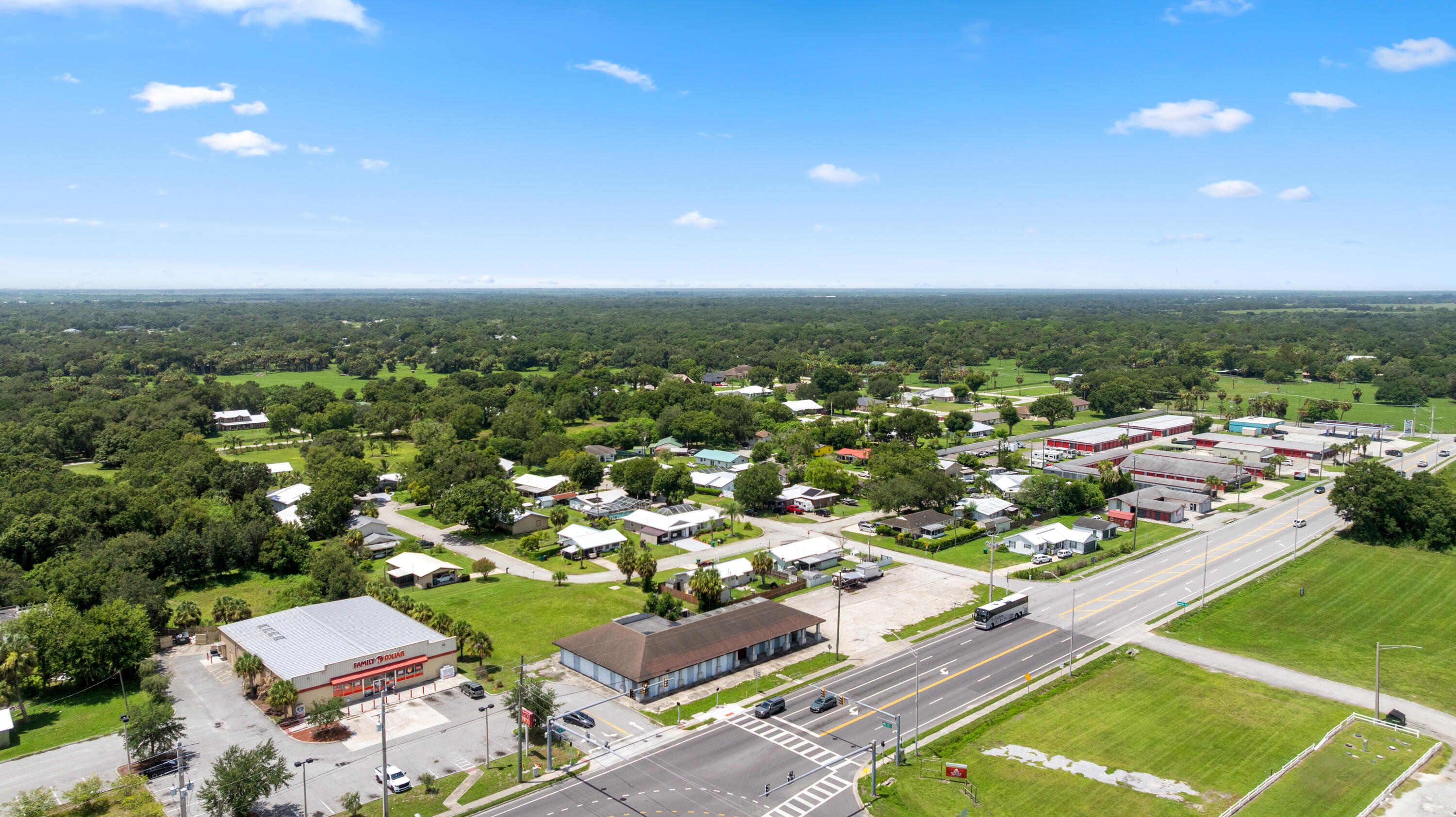 2054 Florida 70 Property Photo 5