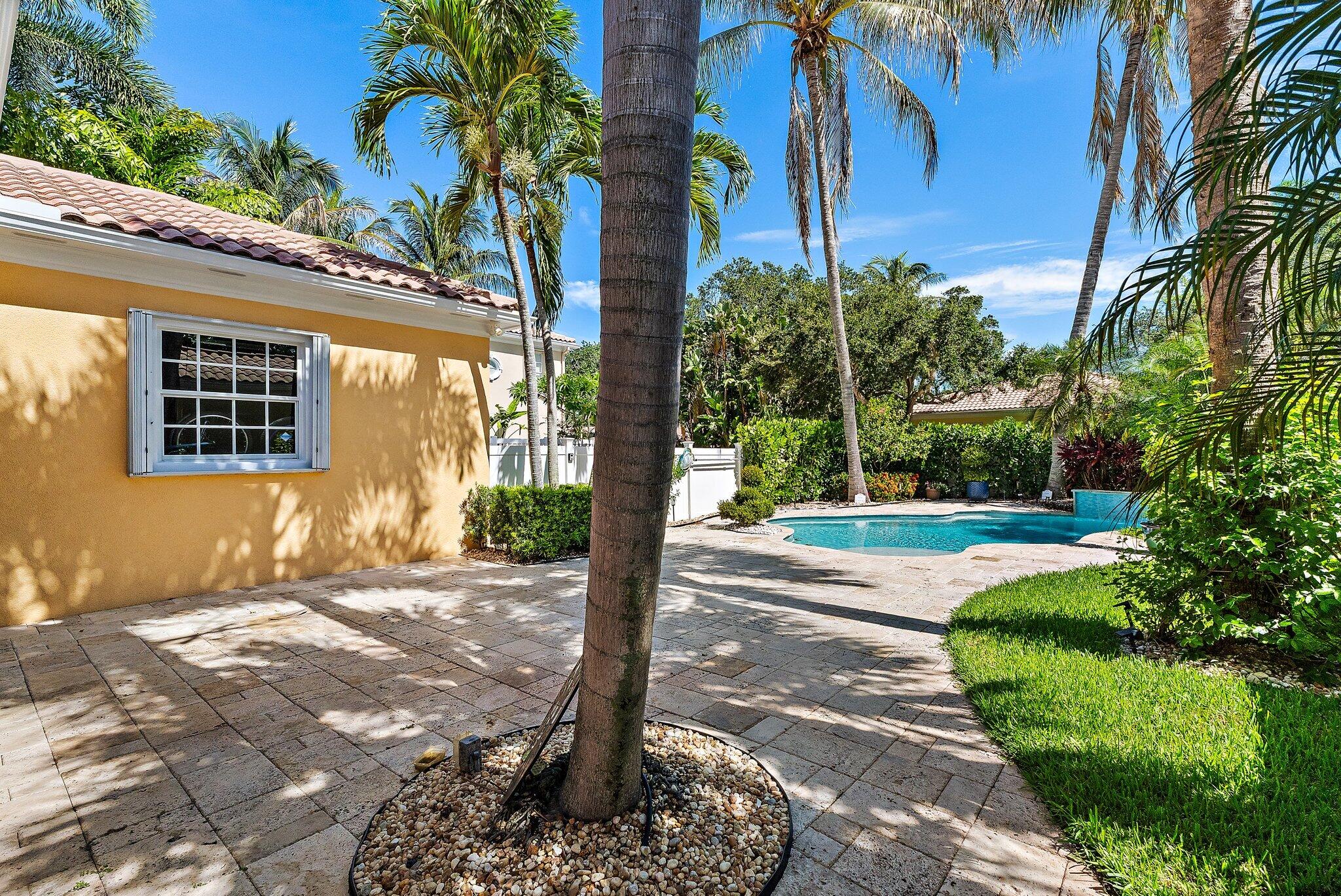 153 Savona Drive Property Photo 48