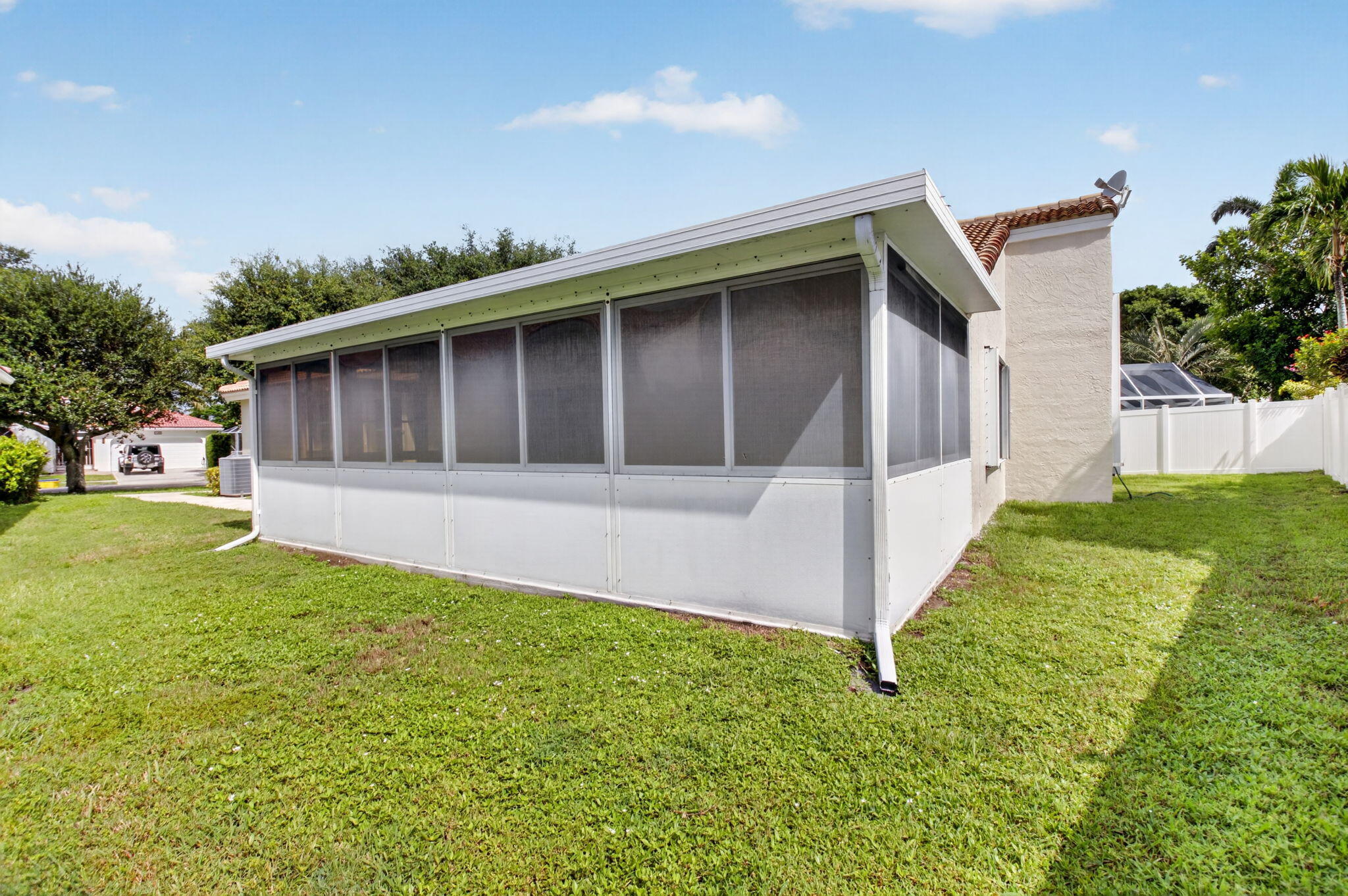 1165 Sea Grape Circle Property Photo 19
