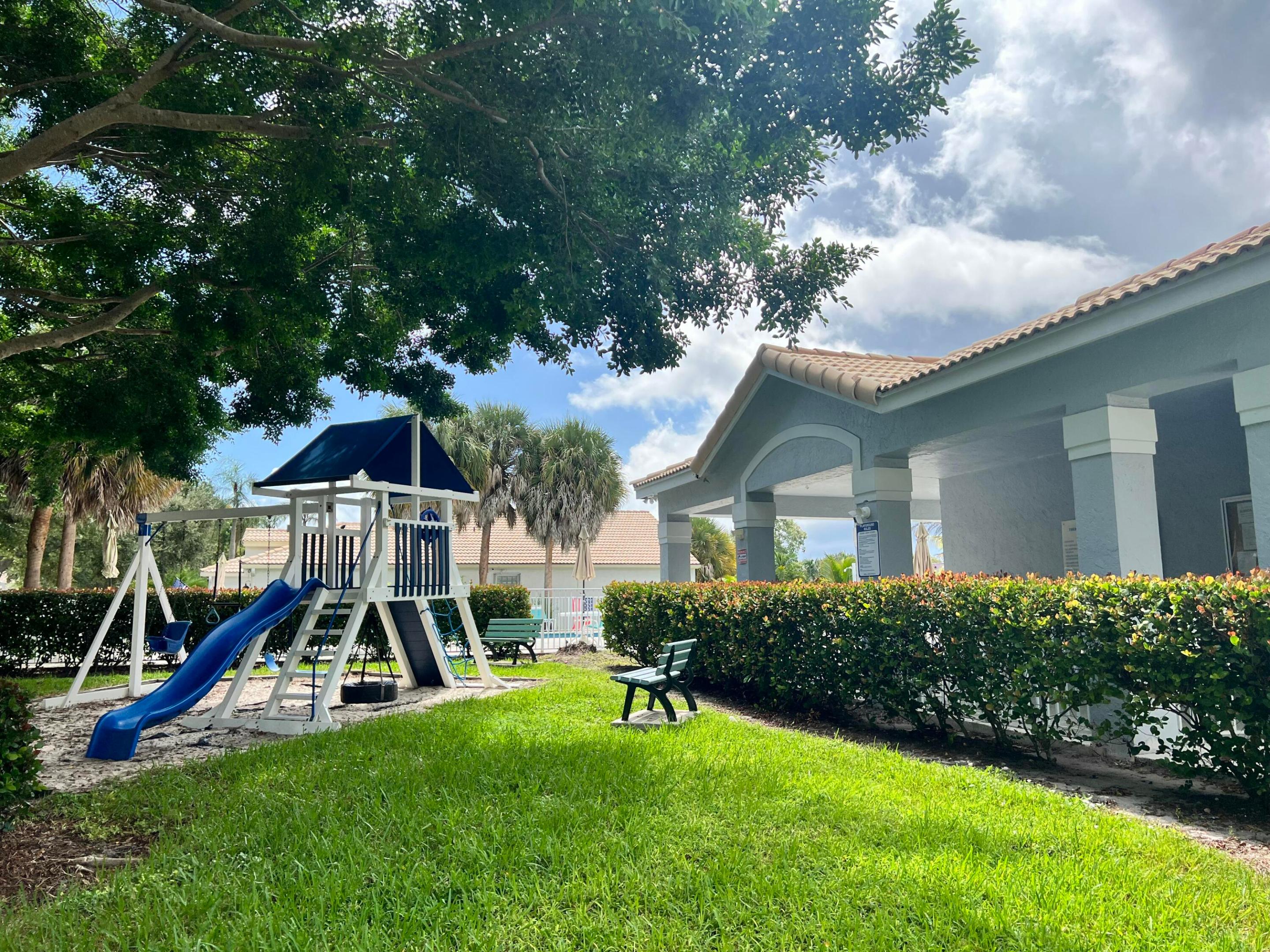 1165 Sea Grape Circle Property Photo 22