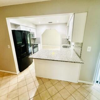 251 Las Palmas Street Property Photo 6